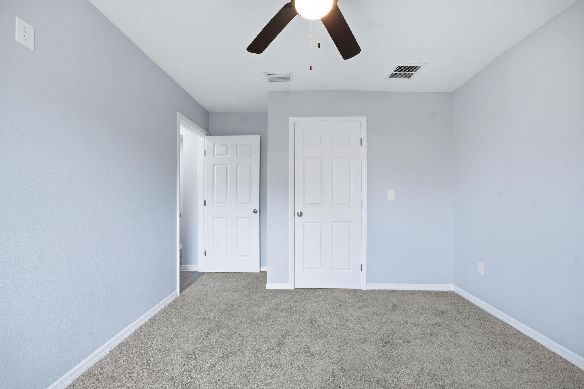 4327 Bessie Circle E Property Photo 31
