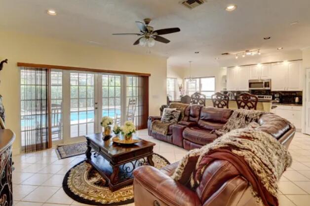 10885 La Salinas Circle 10885 Property Photo 12