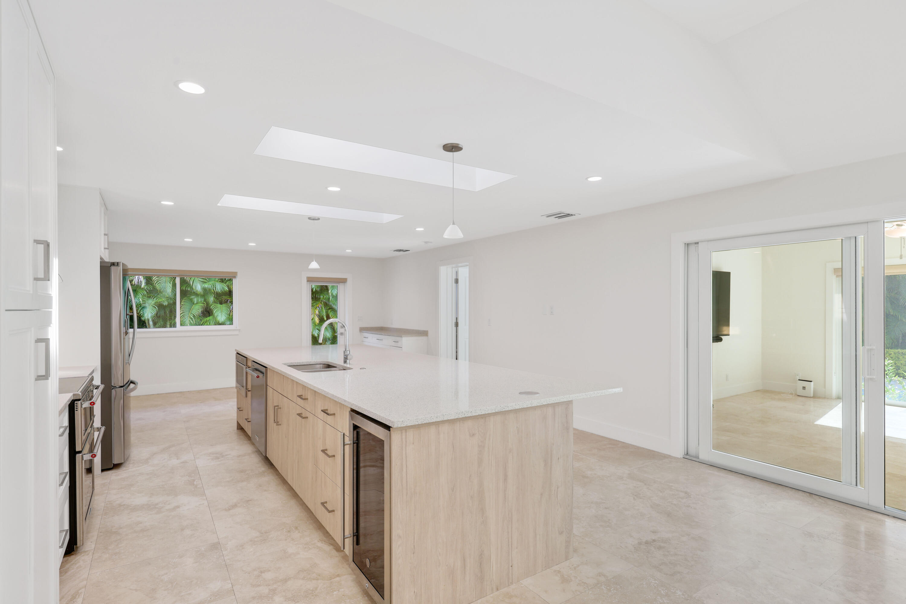 1386 S Atlantic Drive Property Photo 21