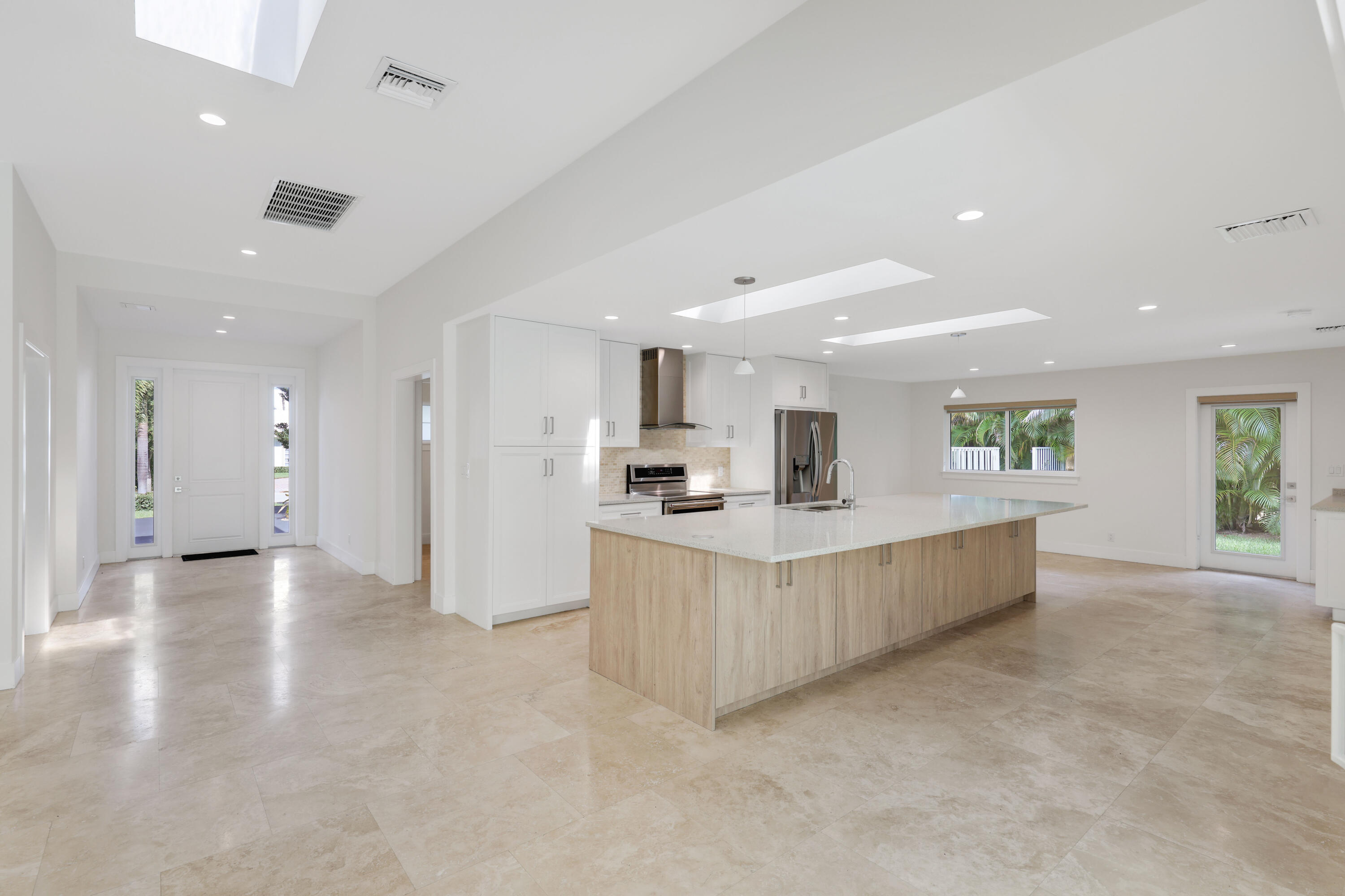 1386 S Atlantic Drive Property Photo 25