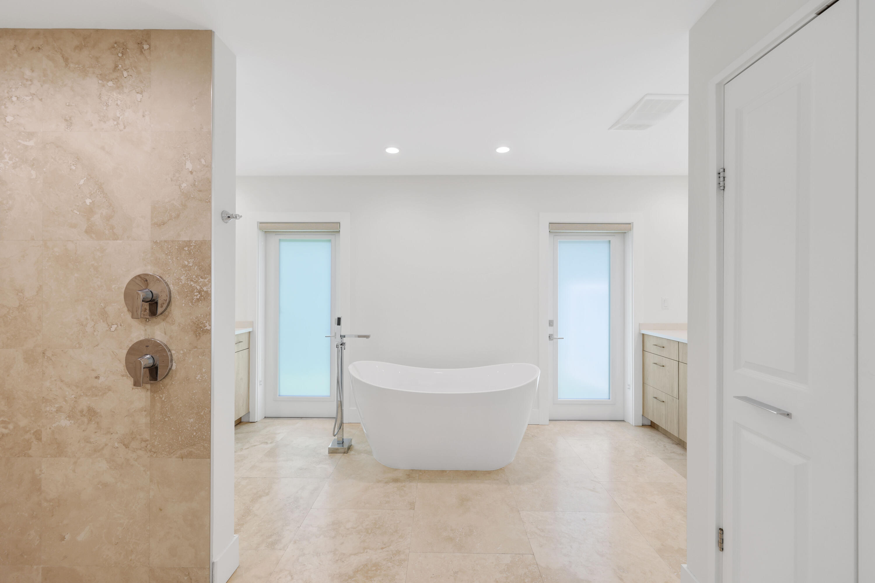 1386 S Atlantic Drive Property Photo 41