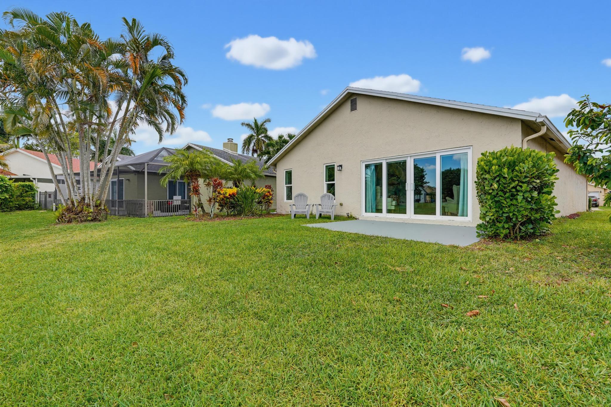 9123 Pine Springs Drive Property Photo 15