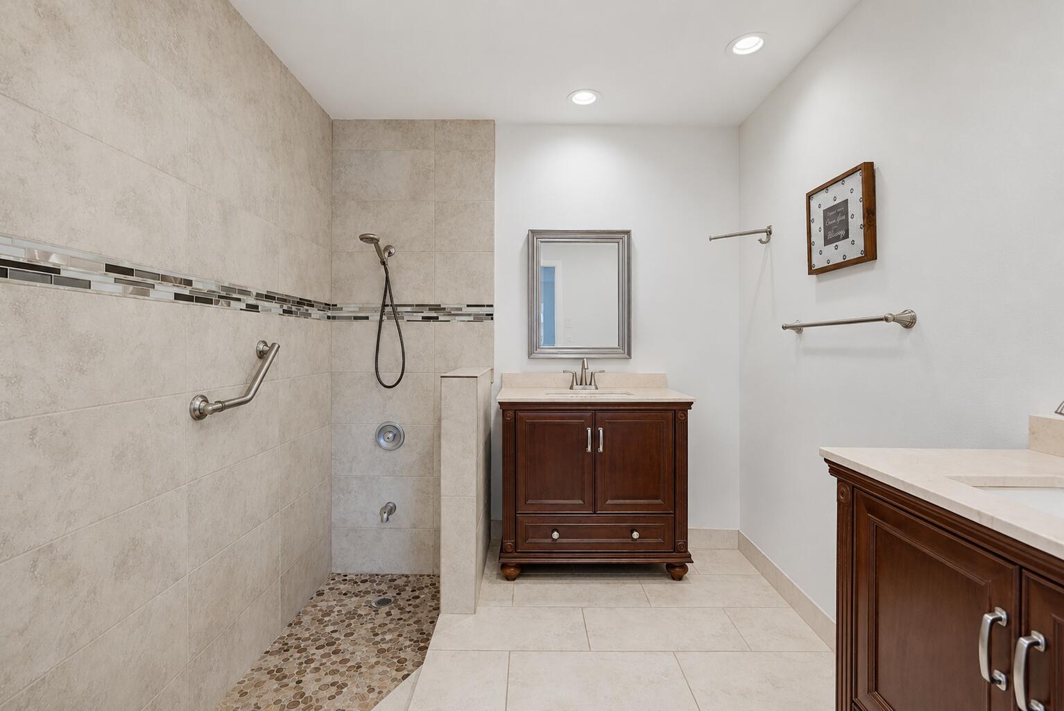 9123 Pine Springs Drive Property Photo 45