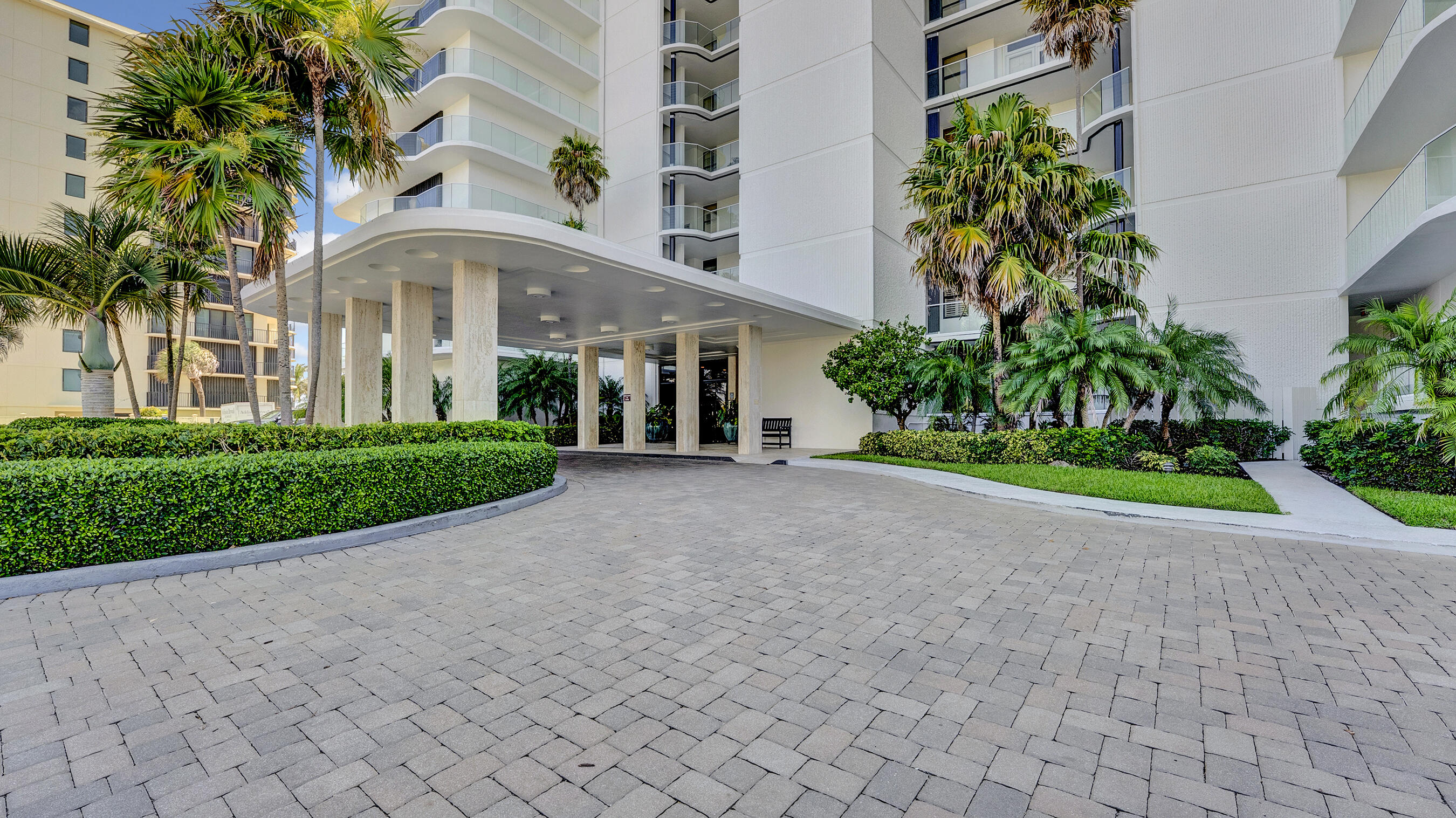 100 S Beach Road 103 Property Photo 9