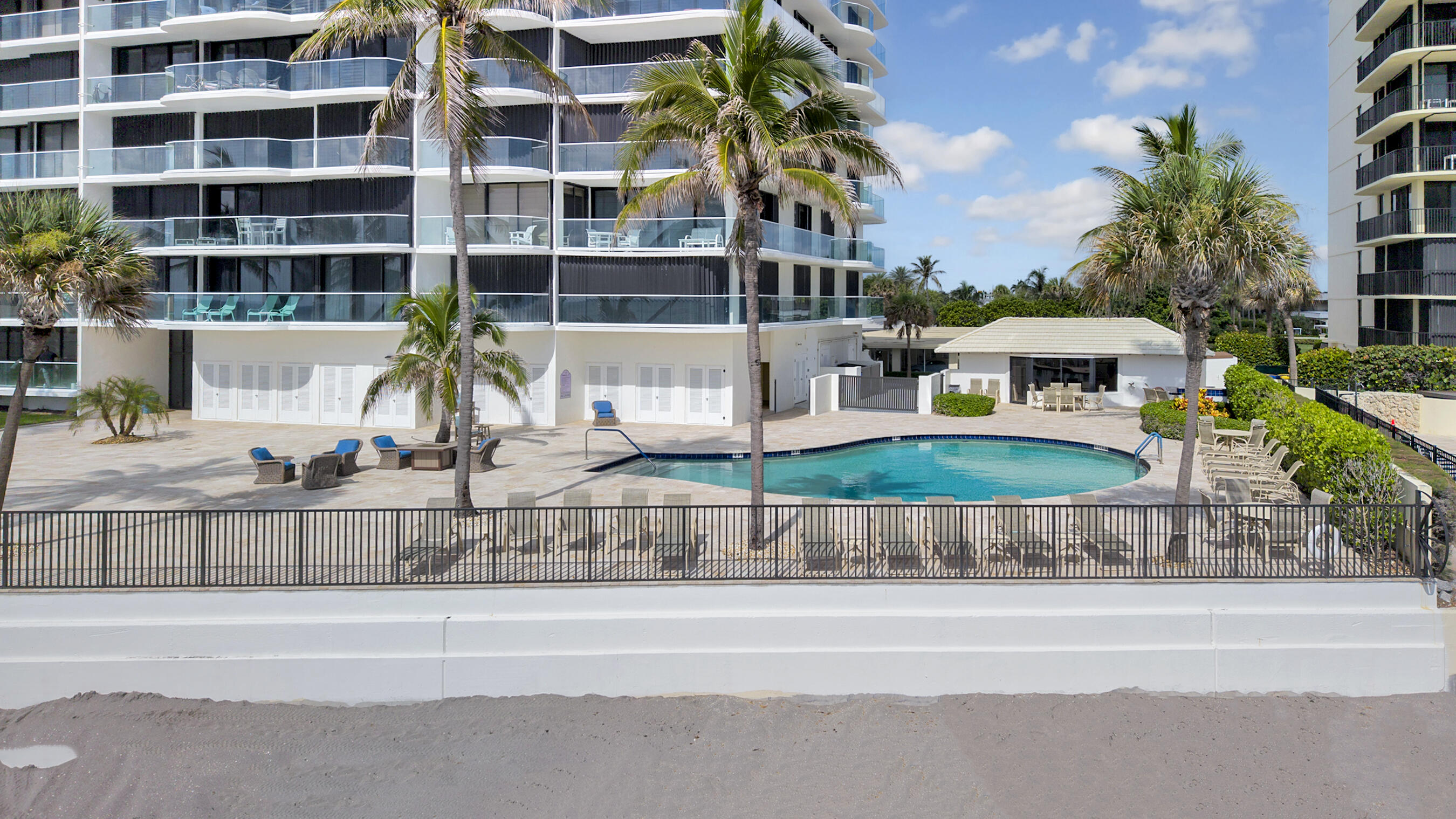 100 S Beach Road 103 Property Photo 16
