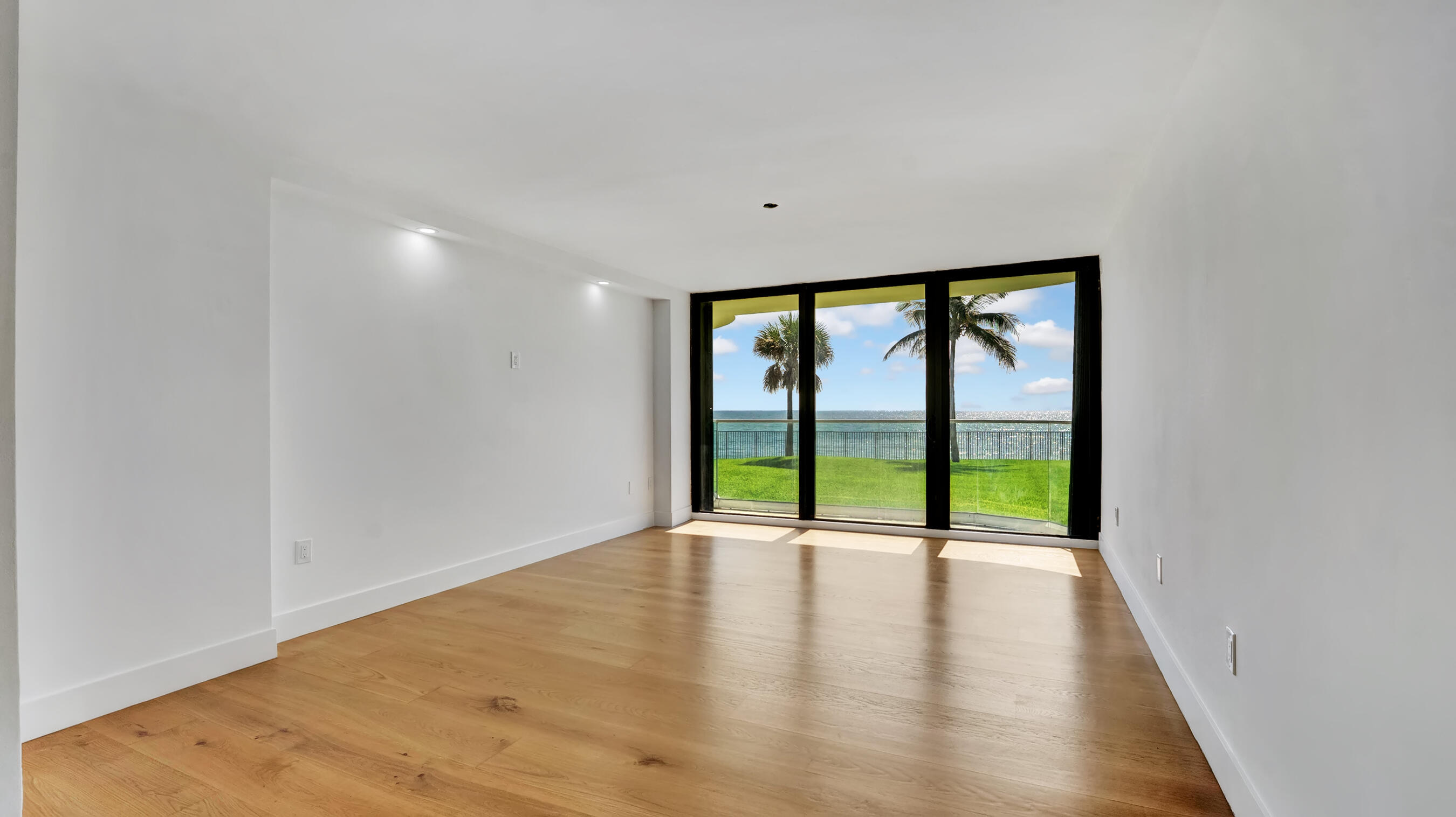 100 S Beach Road 103 Property Photo 21