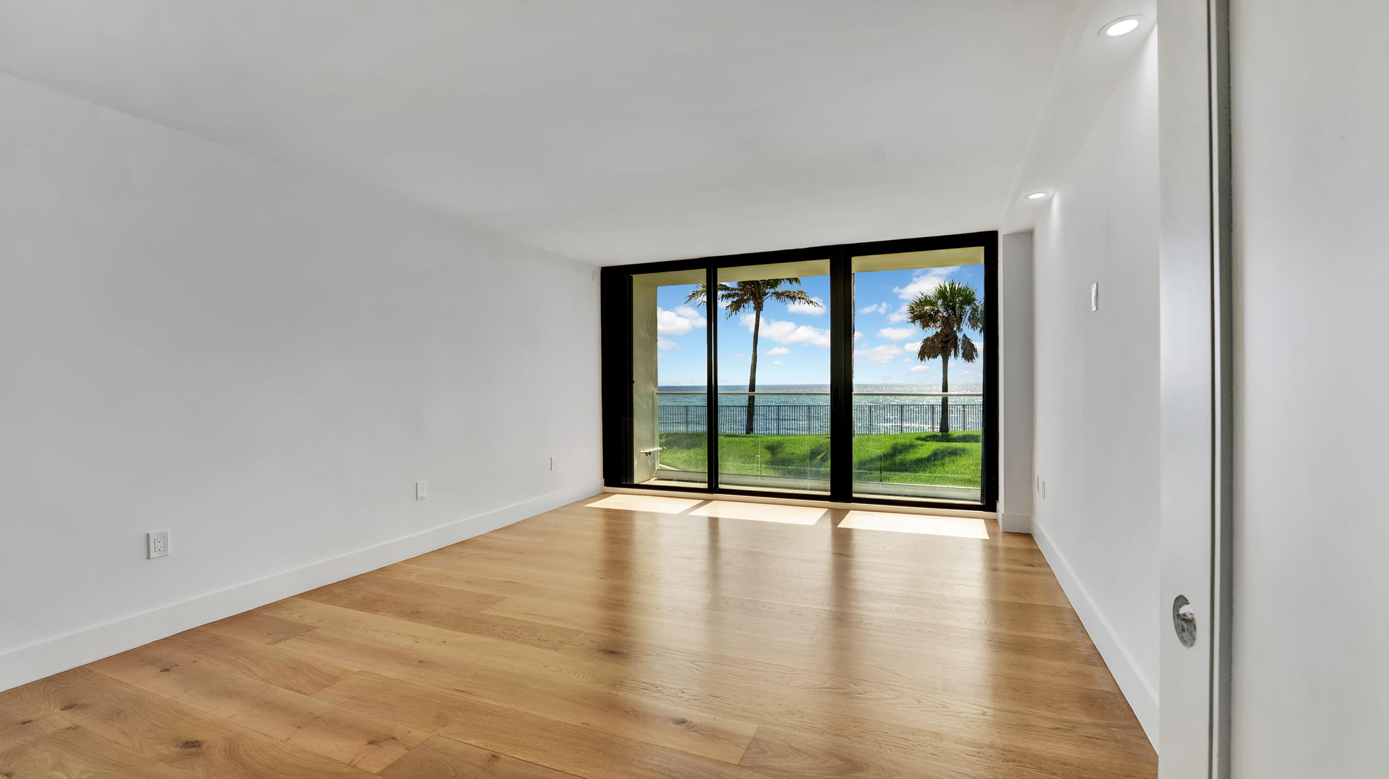 100 S Beach Road 103 Property Photo 22