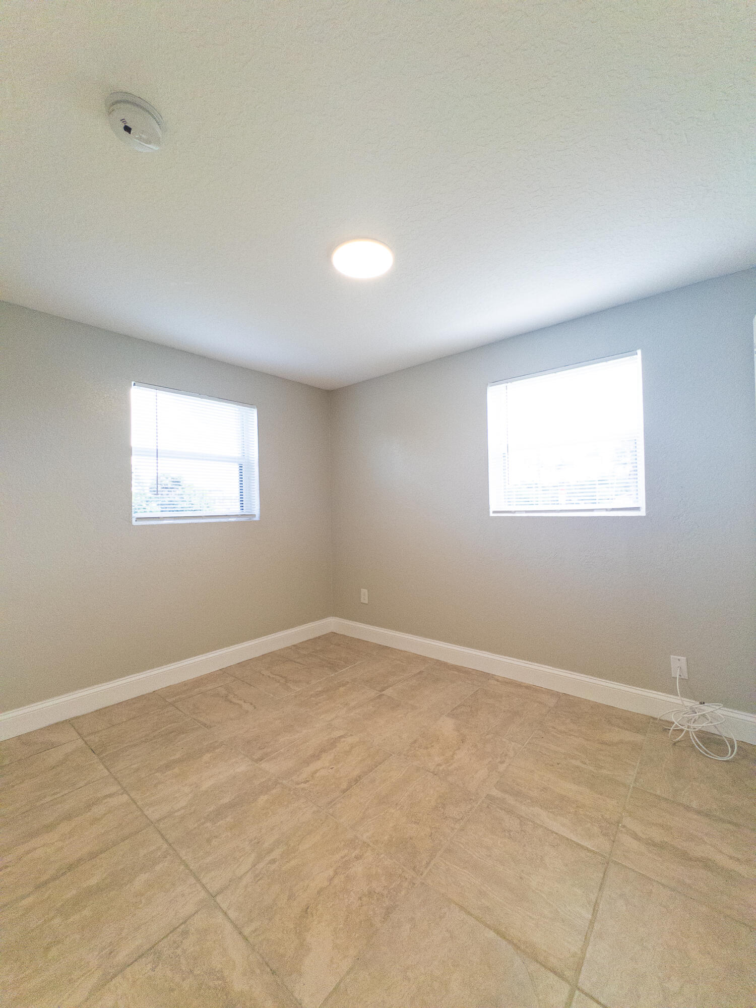 2505 Avenue L Property Photo 9