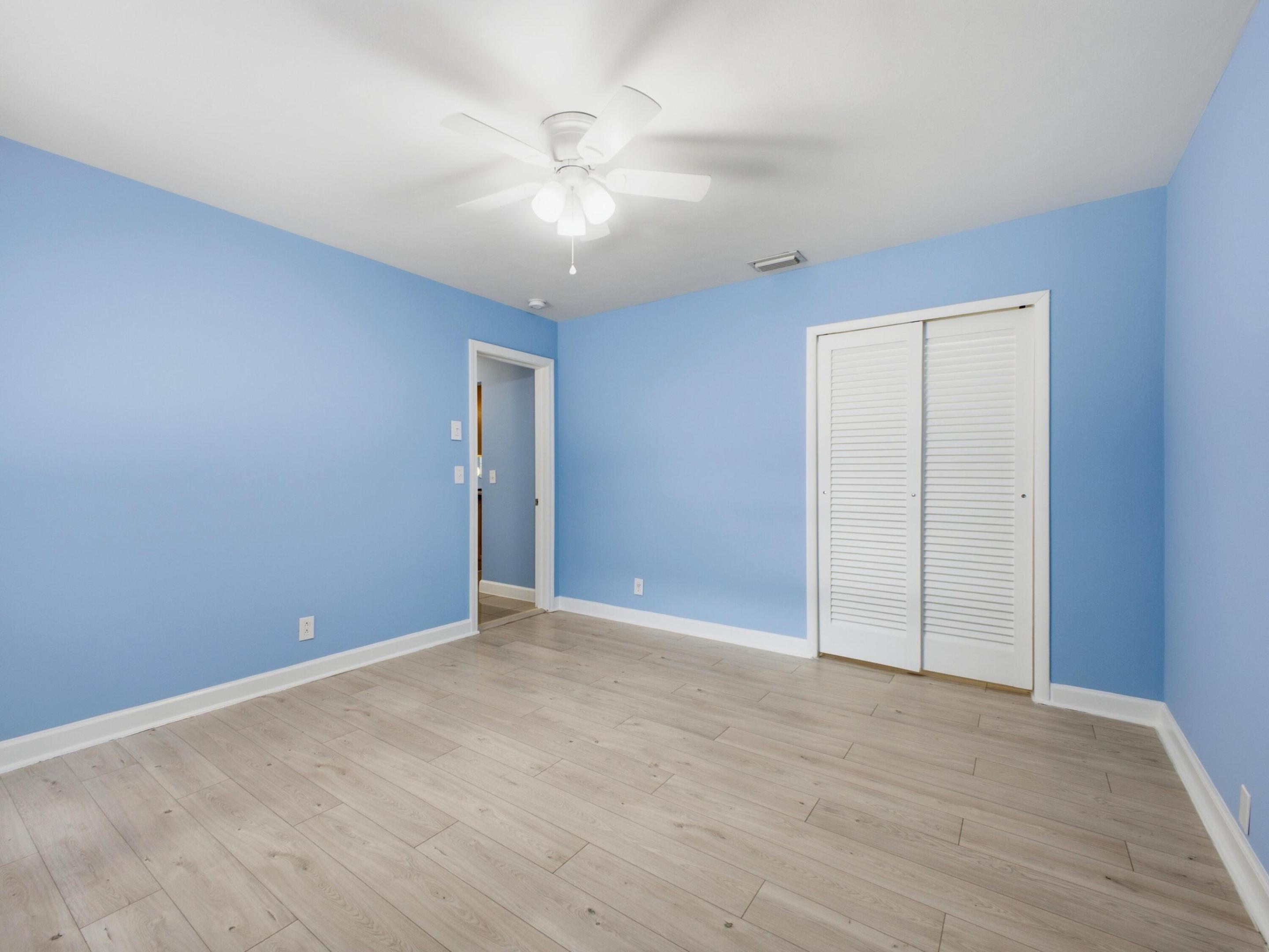 370 Orange Way Property Photo 19