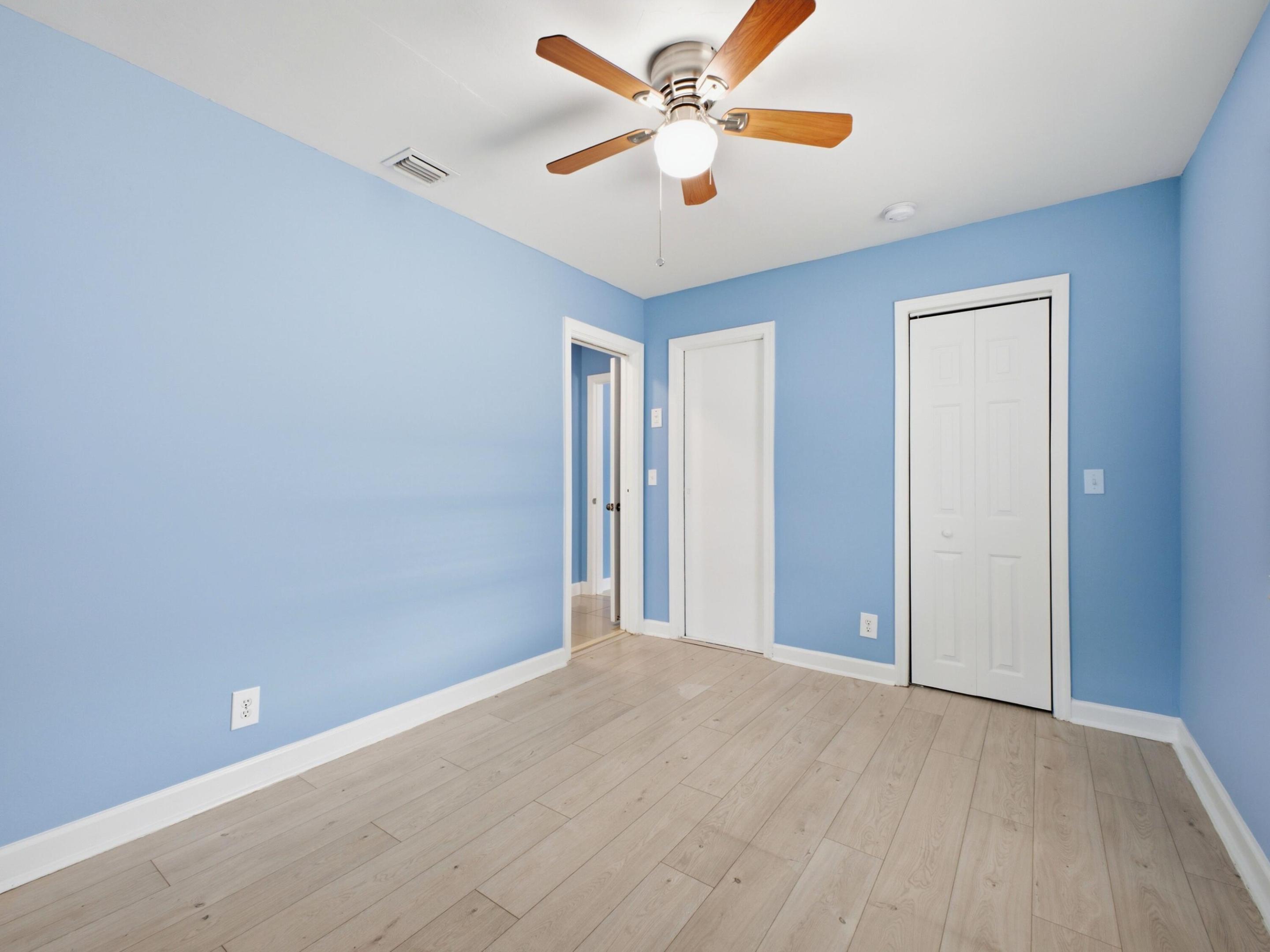 370 Orange Way Property Photo 21