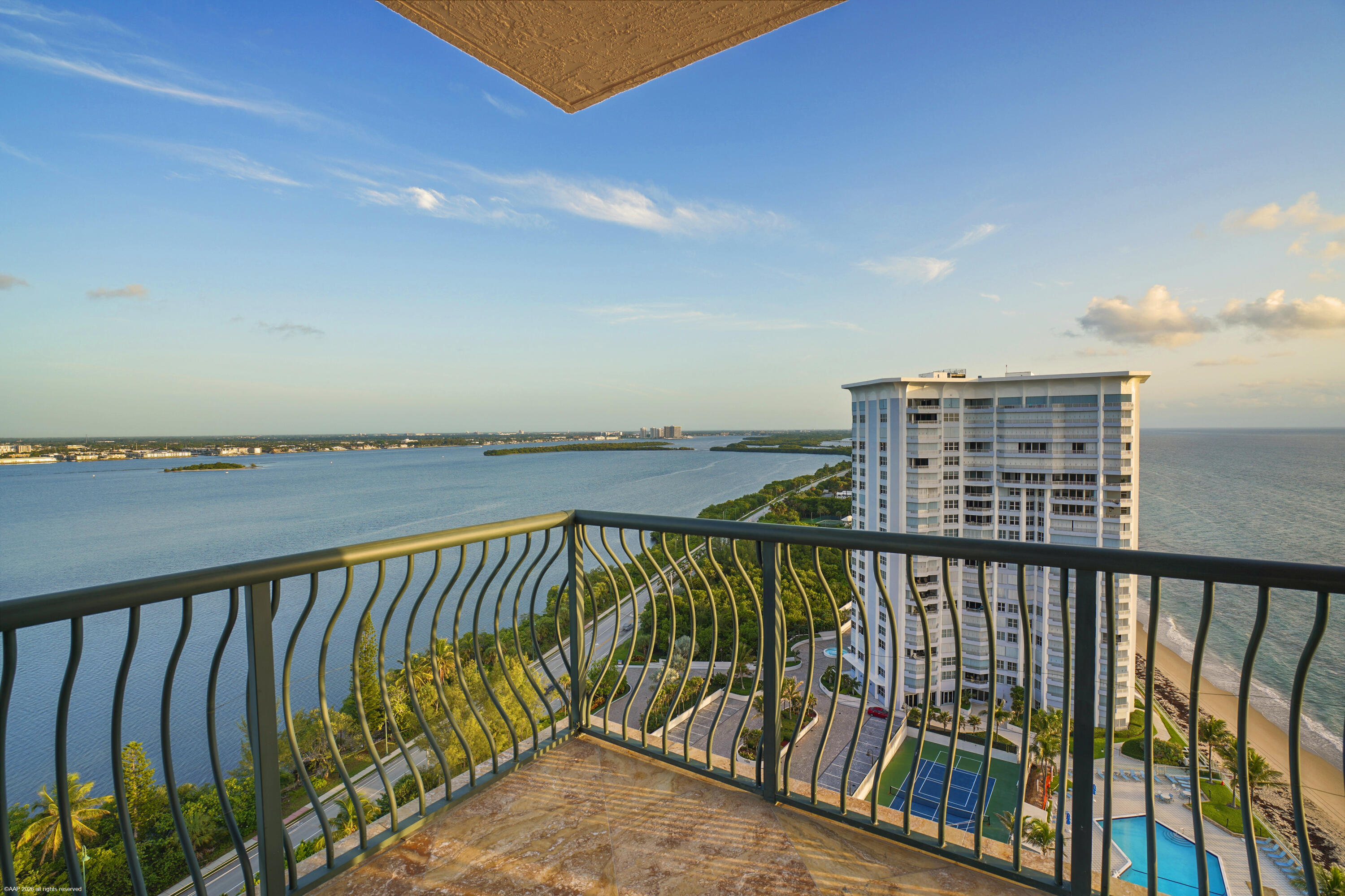 5150 N Ocean Drive Ph 2001 Property Photo 41