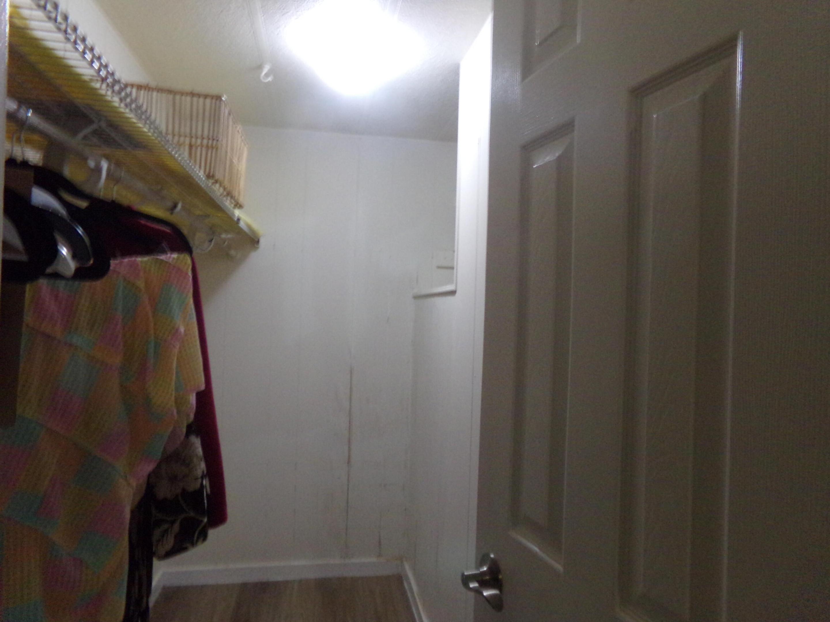 6308 S Ash Lane Property Photo 17