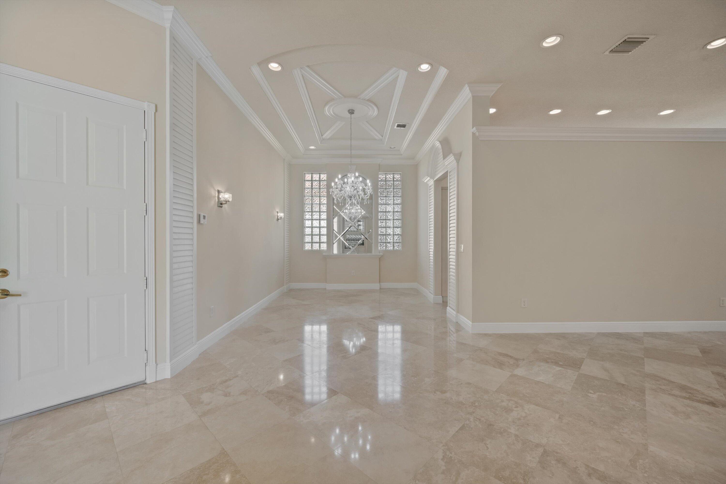 8887 Via Prestigio W Property Photo 6