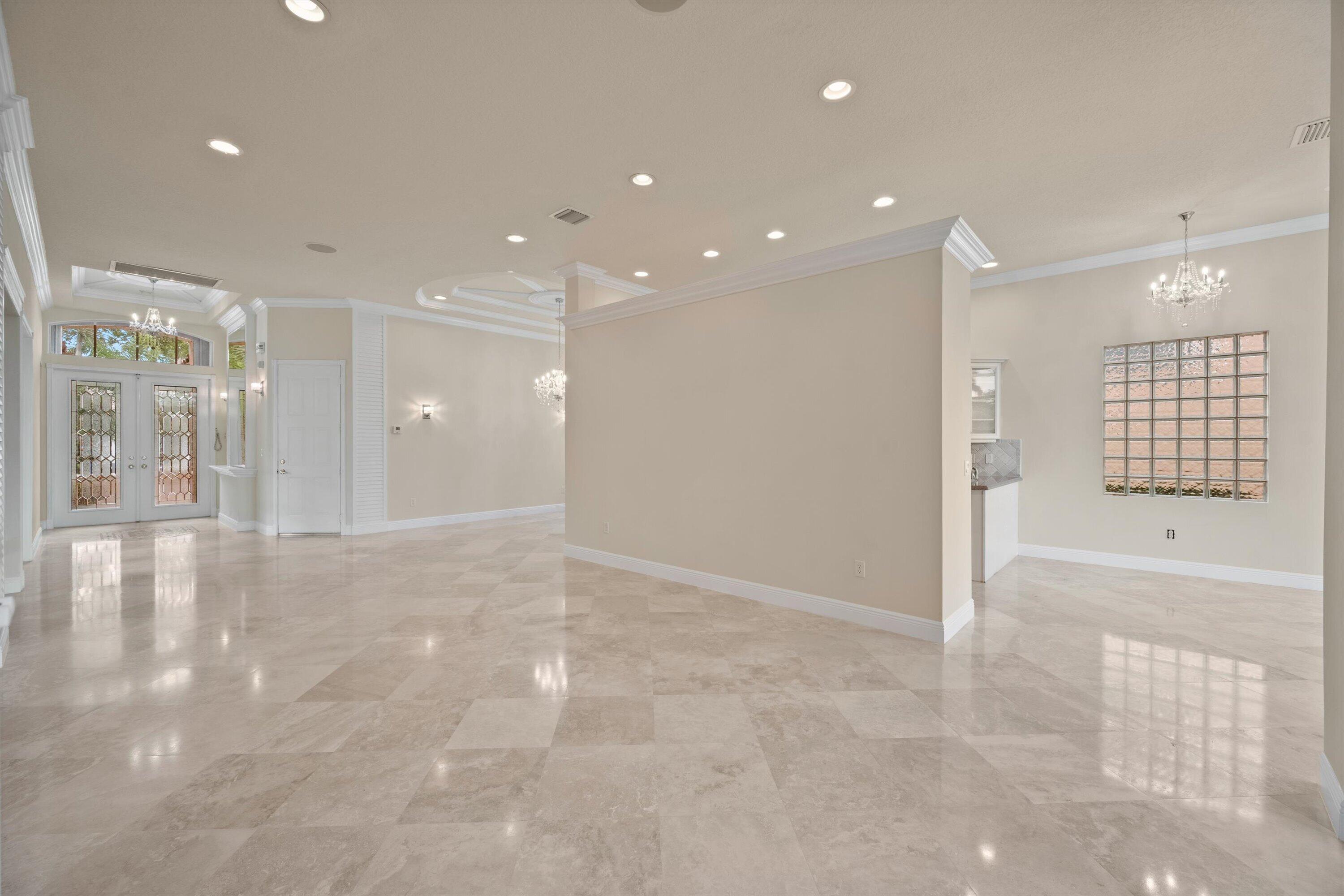 8887 Via Prestigio W Property Photo 15