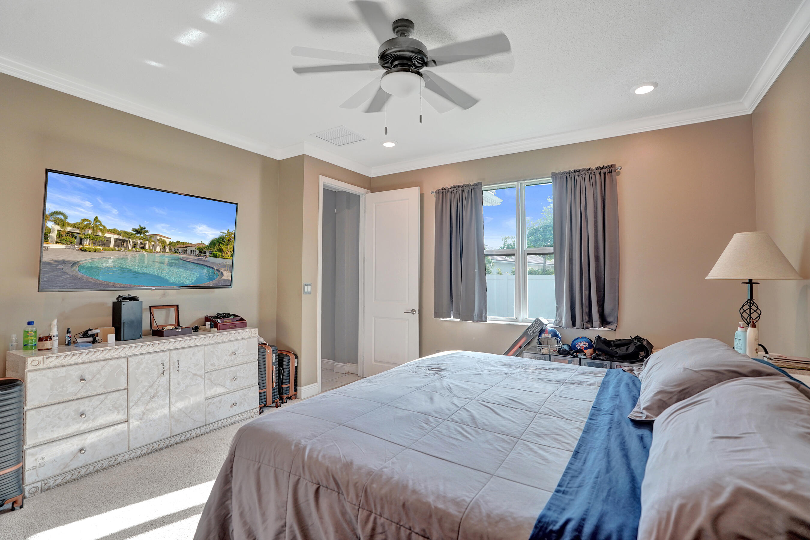 4147 Rosa Drive Property Photo 8
