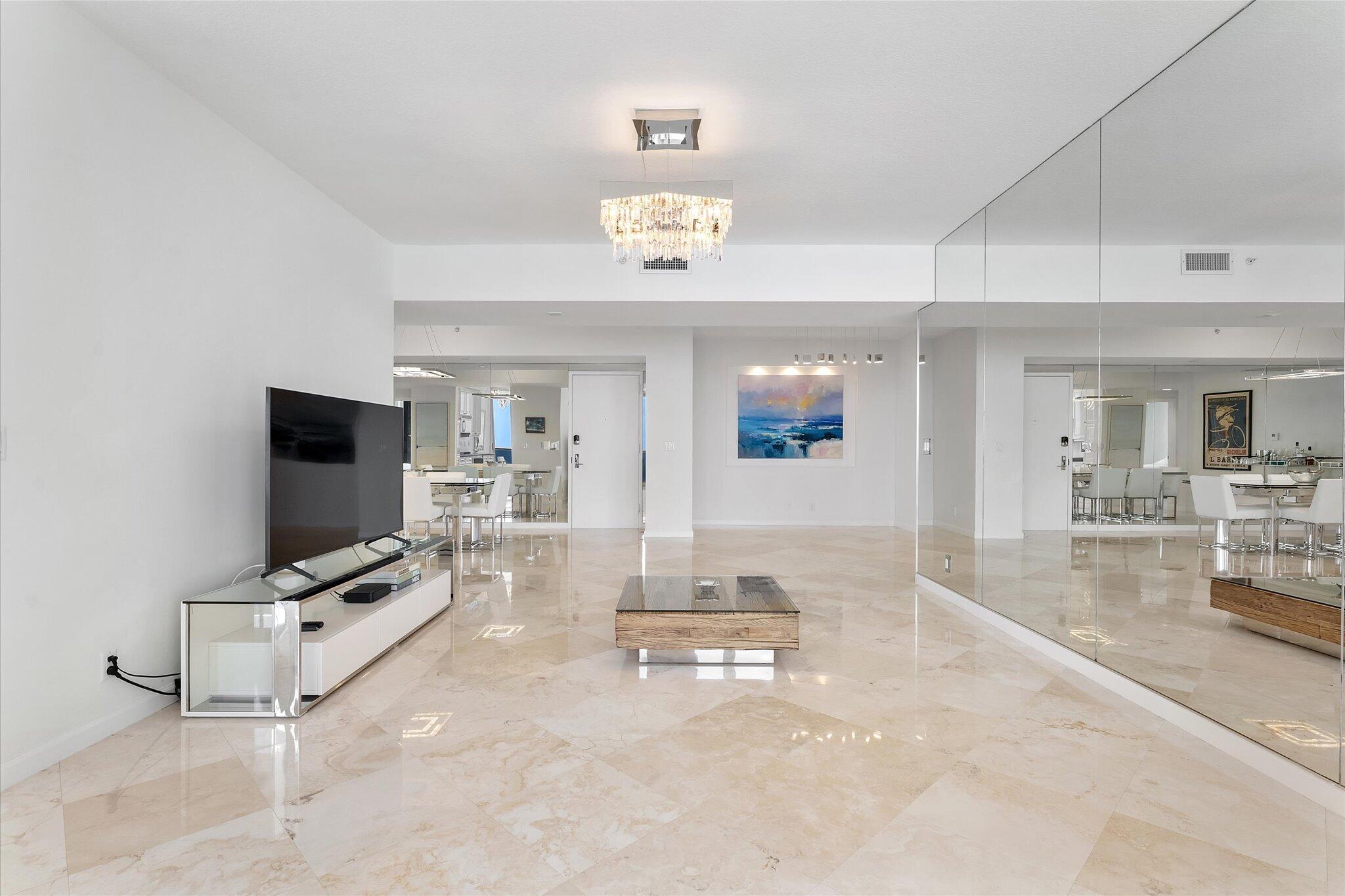 3200 N Ocean Boulevard 2505 Property Photo 9