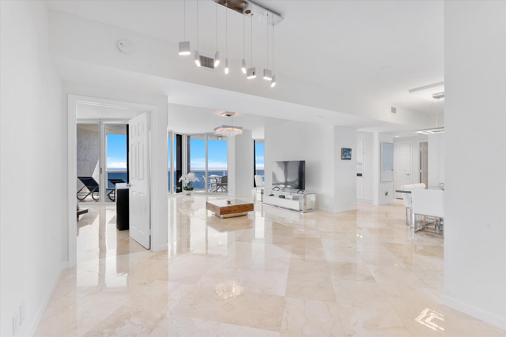 3200 N Ocean Boulevard 2505 Property Photo 11