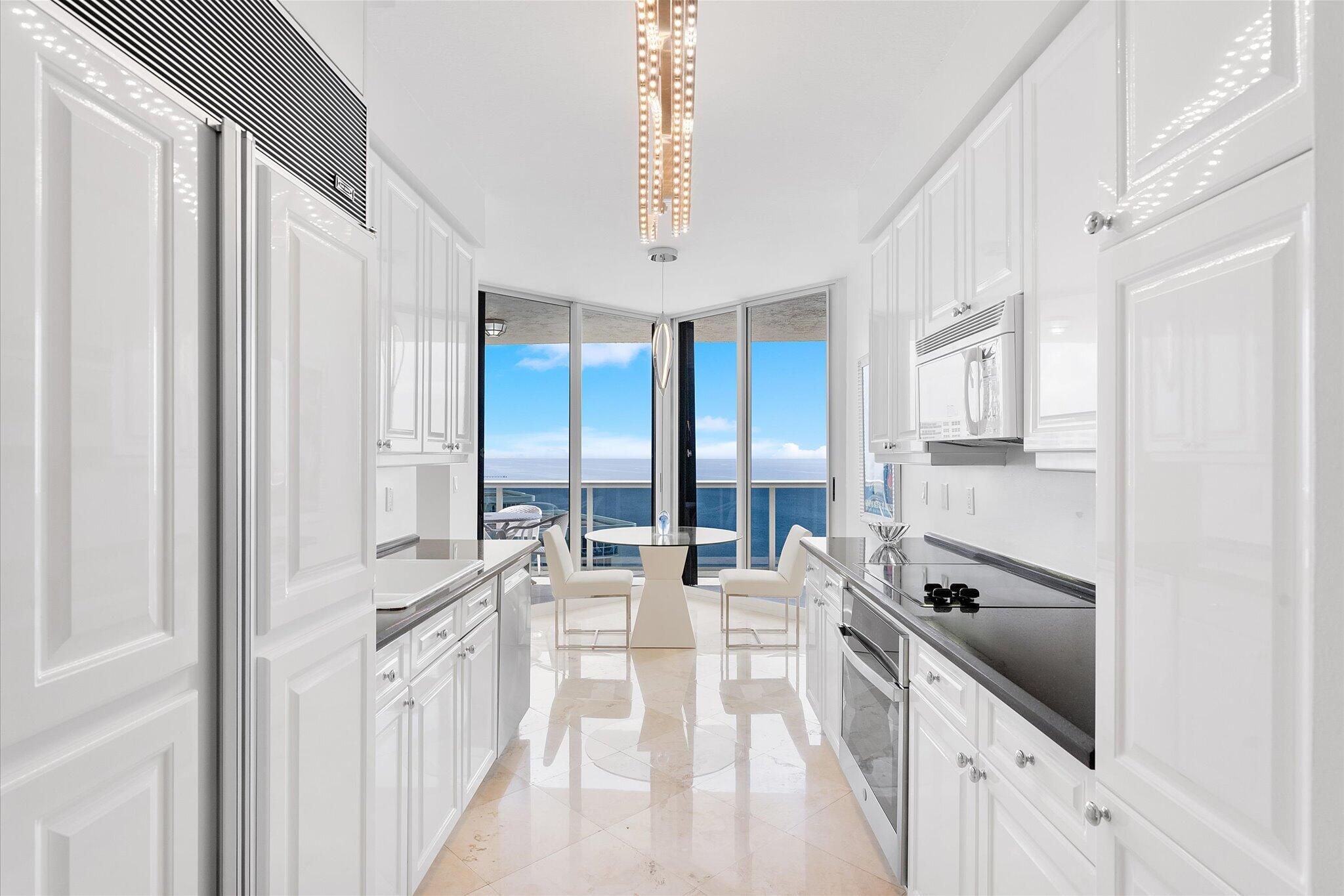 3200 N Ocean Boulevard 2505 Property Photo 15