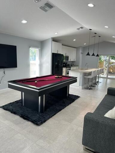 723 20th Street Property Photo 5