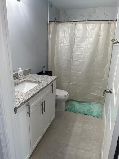 723 20th Street Property Photo 16