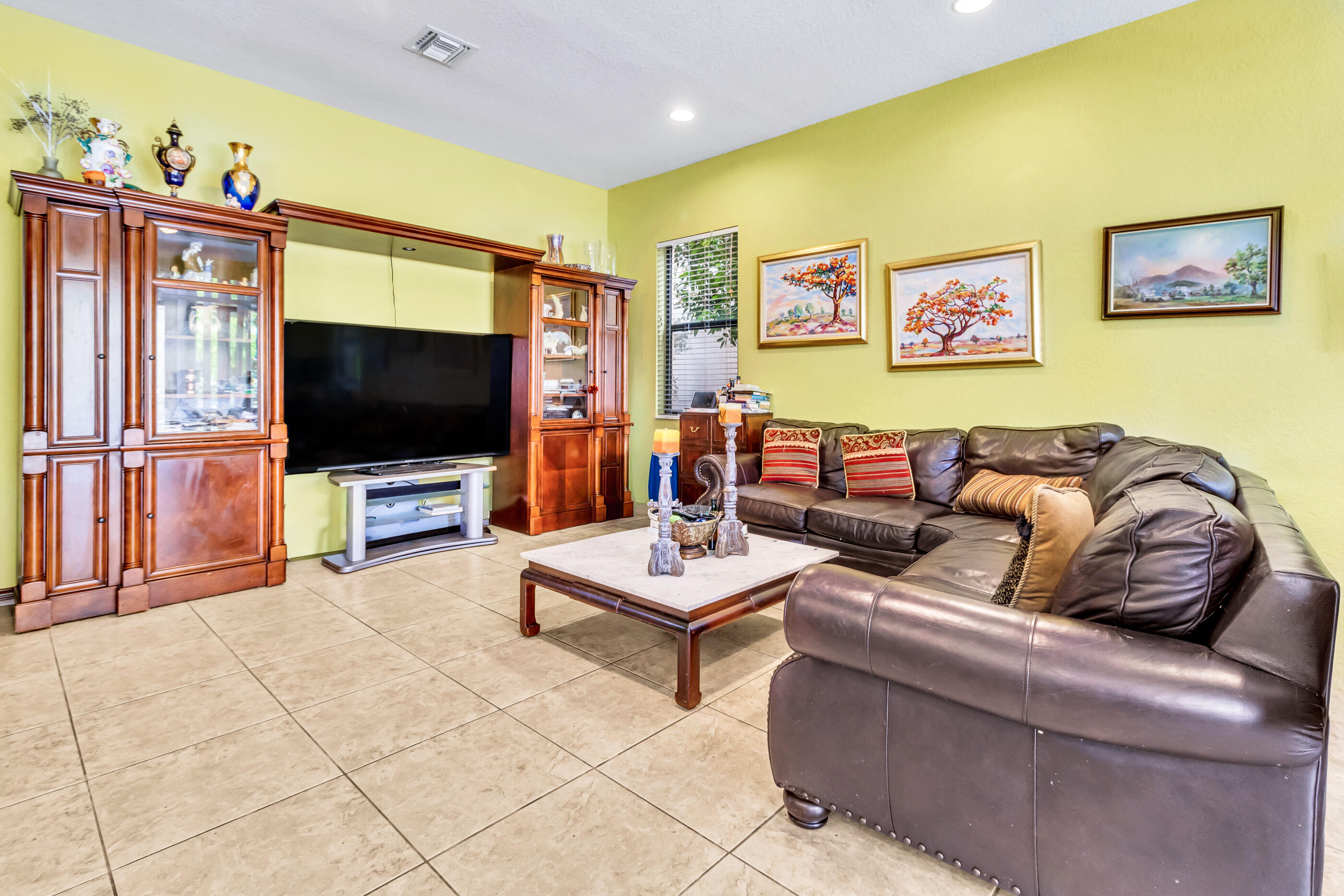 3546 Collonade Drive Property Photo 12