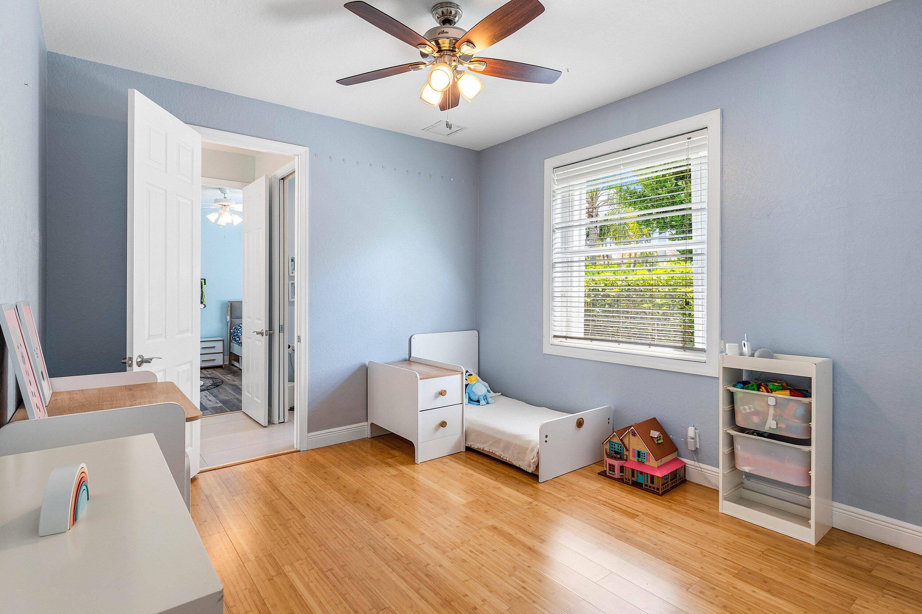 4675 Manderly Drive Property Photo 17