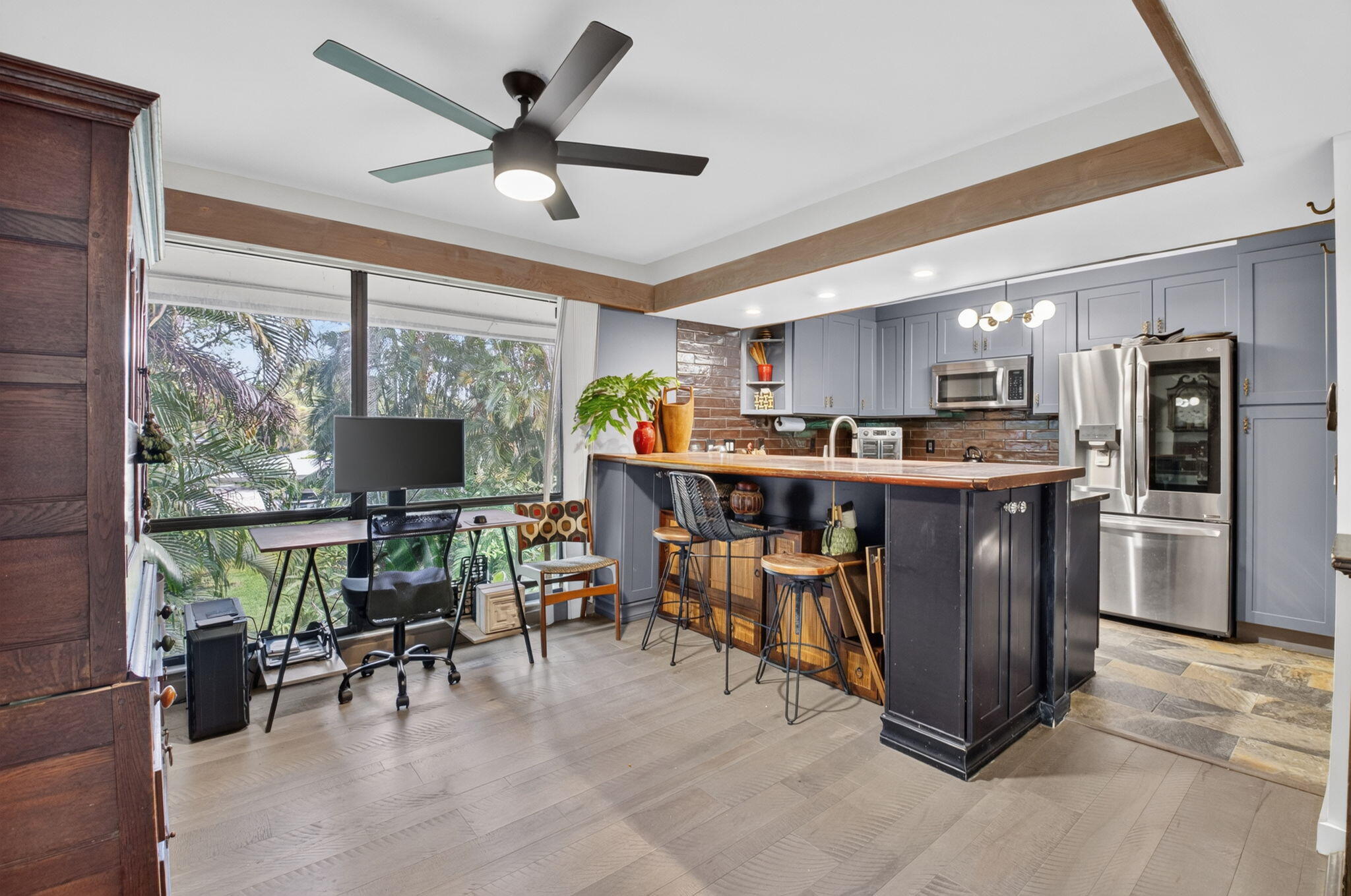 6957 Rain Forest Drive E 4 U Property Photo 12