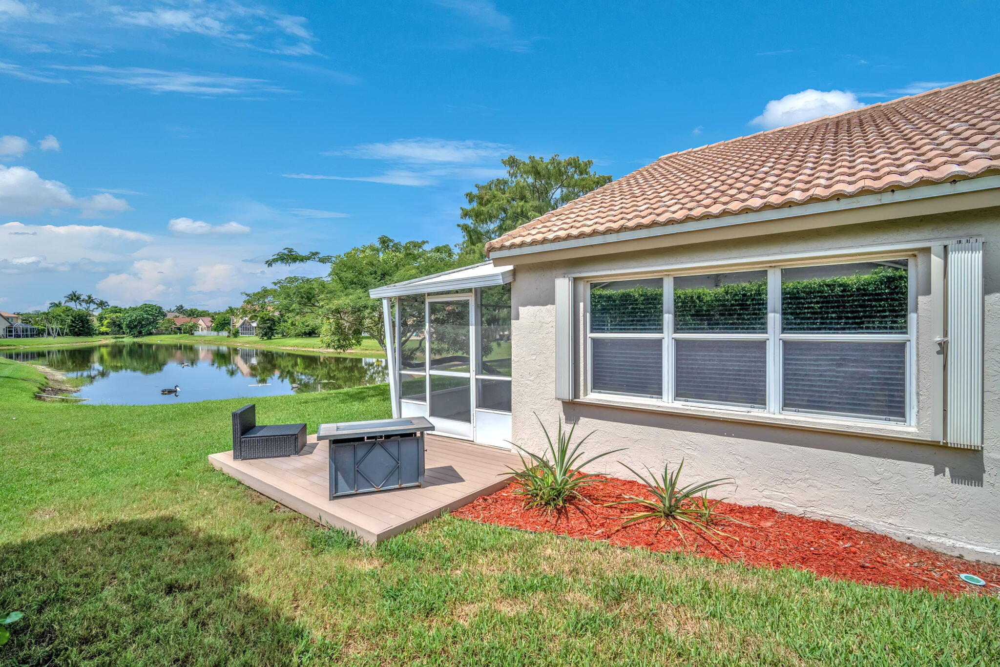 8576 Windy Circle Property Photo 10