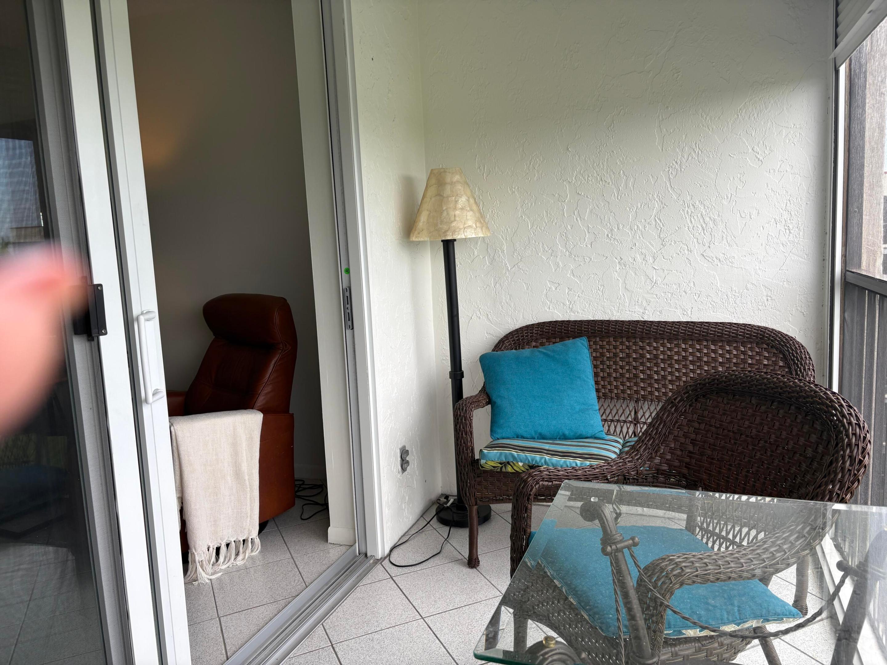8900 Washington Boulevard Ph12 Property Photo 4