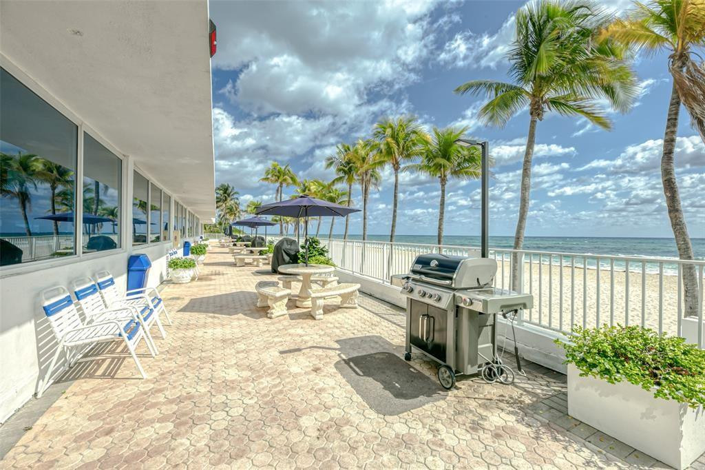1360 S Ocean Boulevard 1407 Property Photo 41