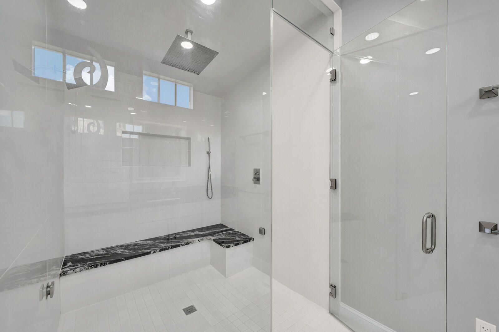 146 Se Bella Strano Property Photo 37