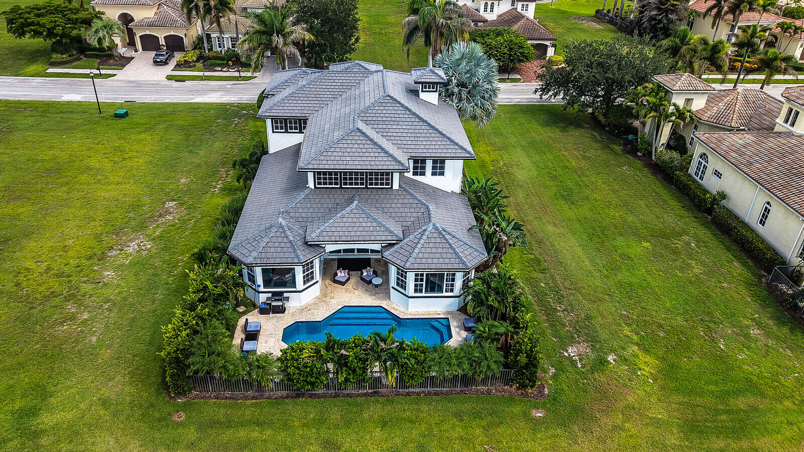 146 Se Bella Strano Property Photo 74