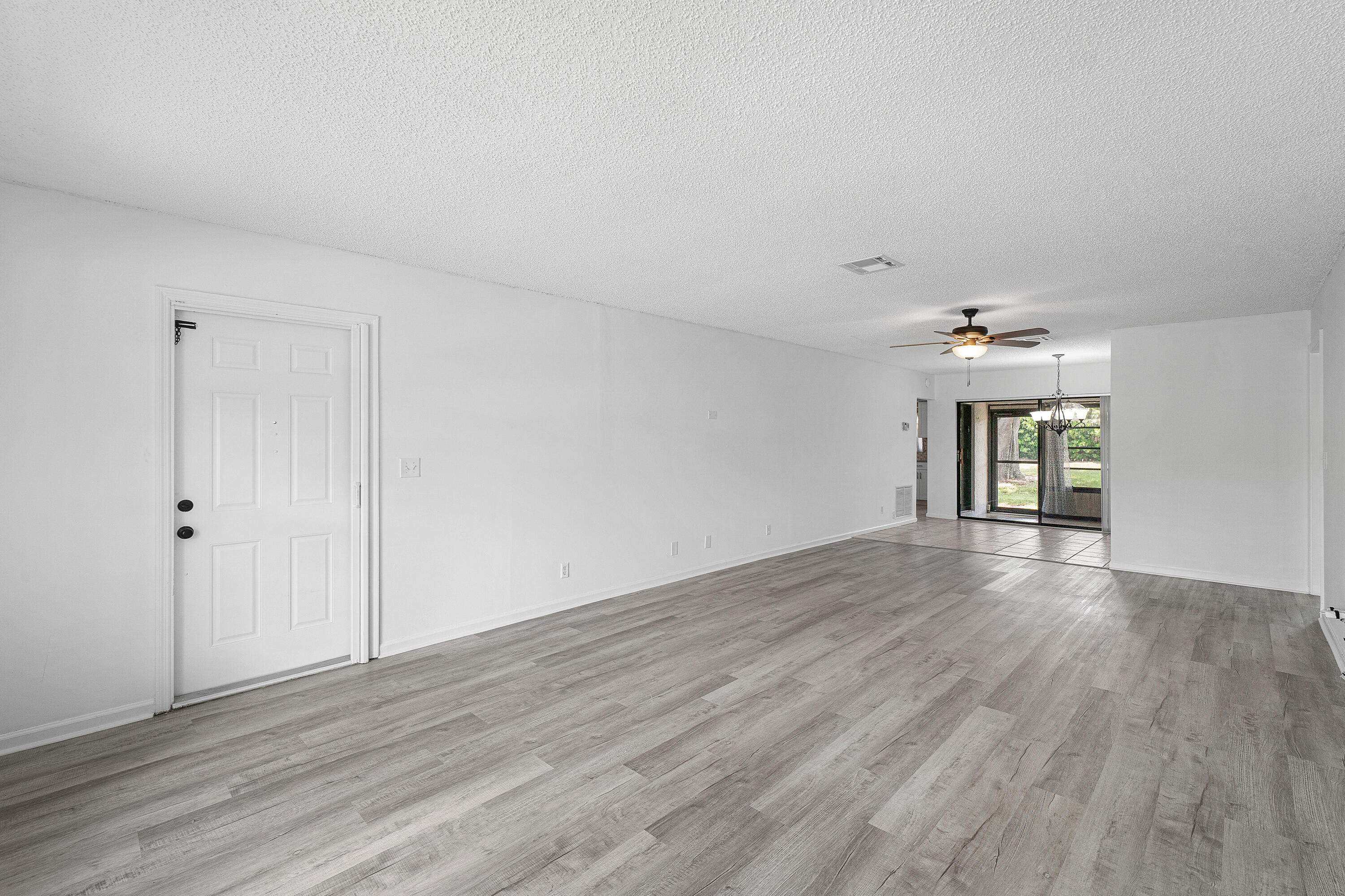 9945 Papaya Tree Trail B Property Photo 4