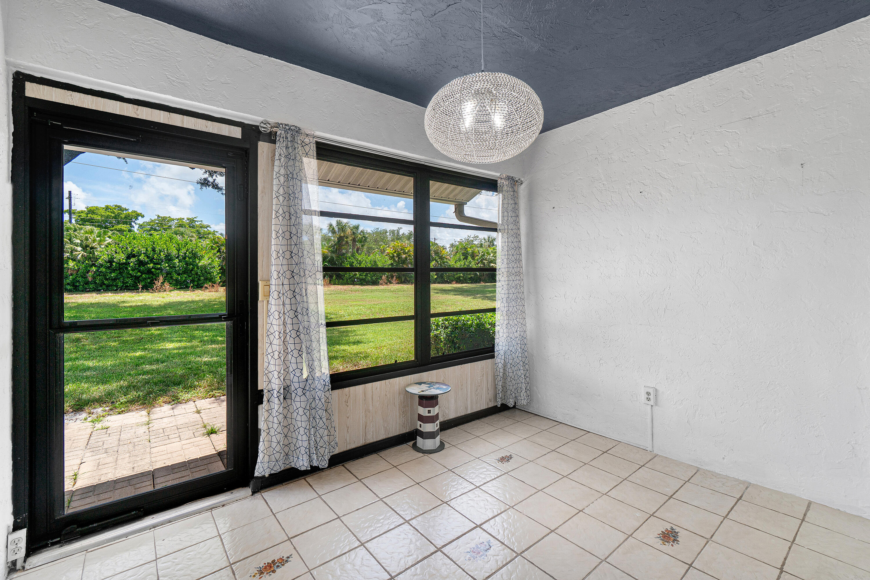 9945 Papaya Tree Trail B Property Photo 23
