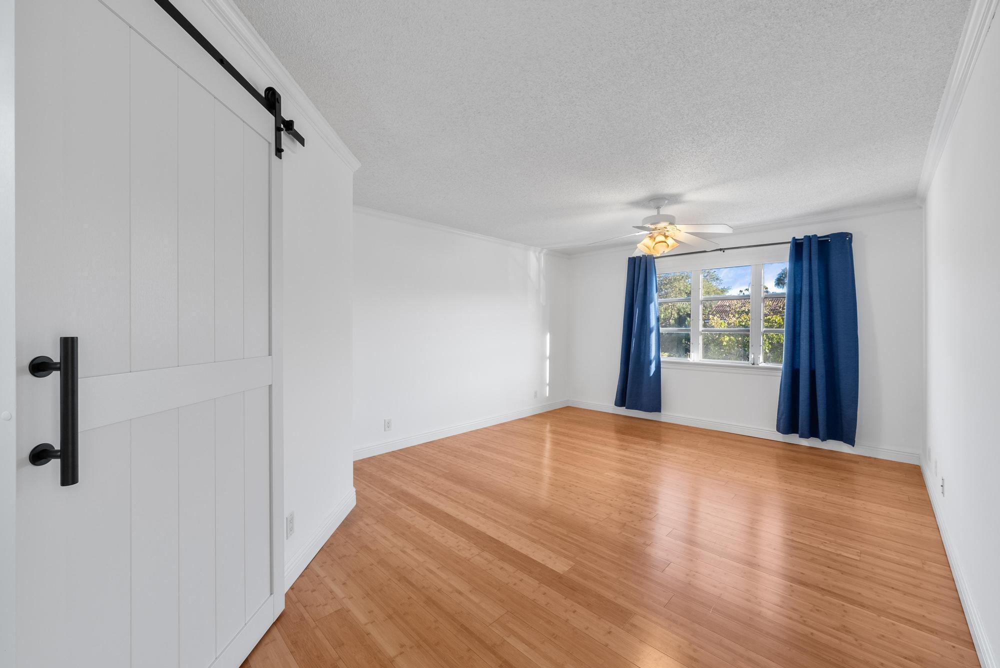 169 Seabreeze Circle Property Photo 16