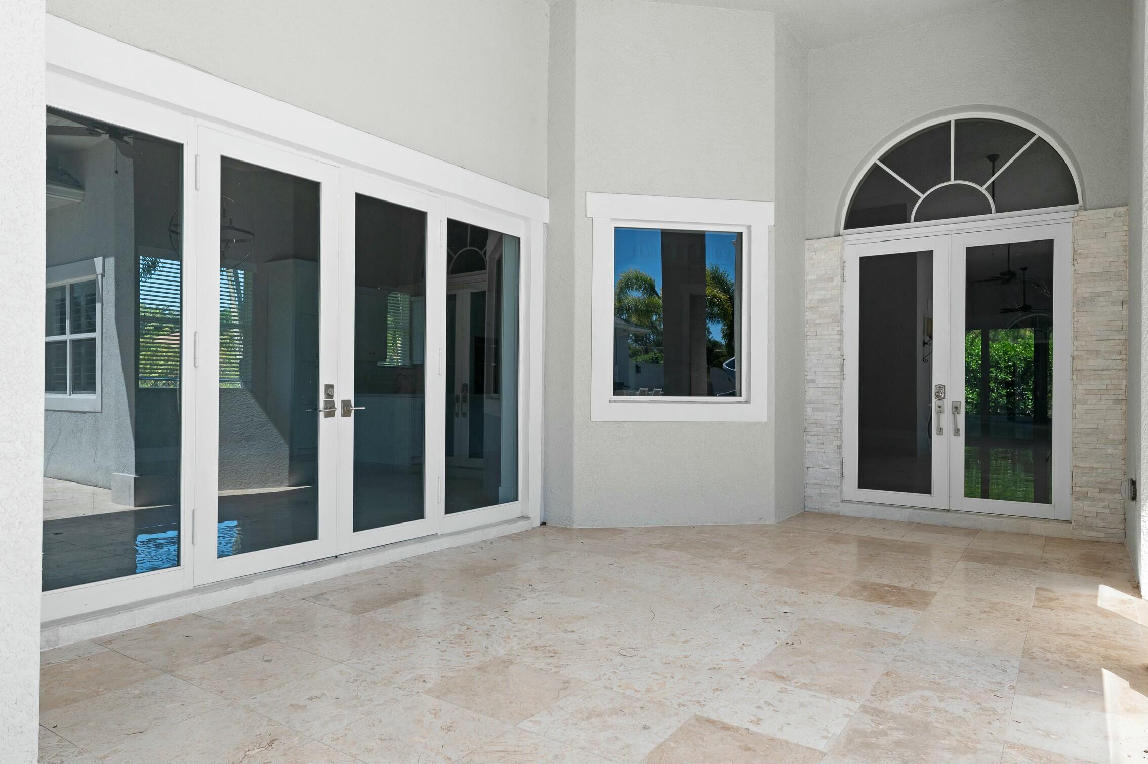 15503 Temple Boulevard Property Photo 7