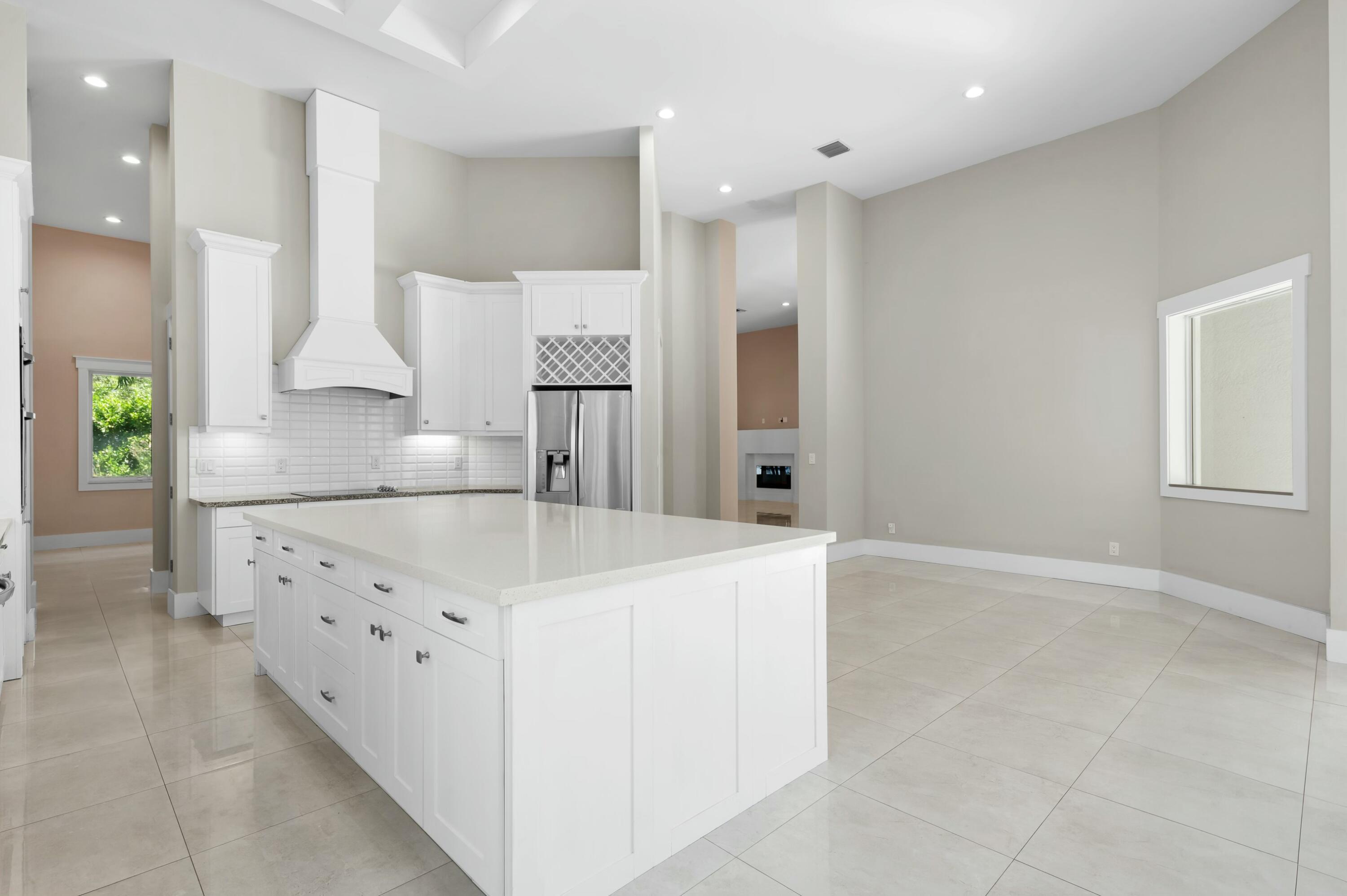15503 Temple Boulevard Property Photo 15