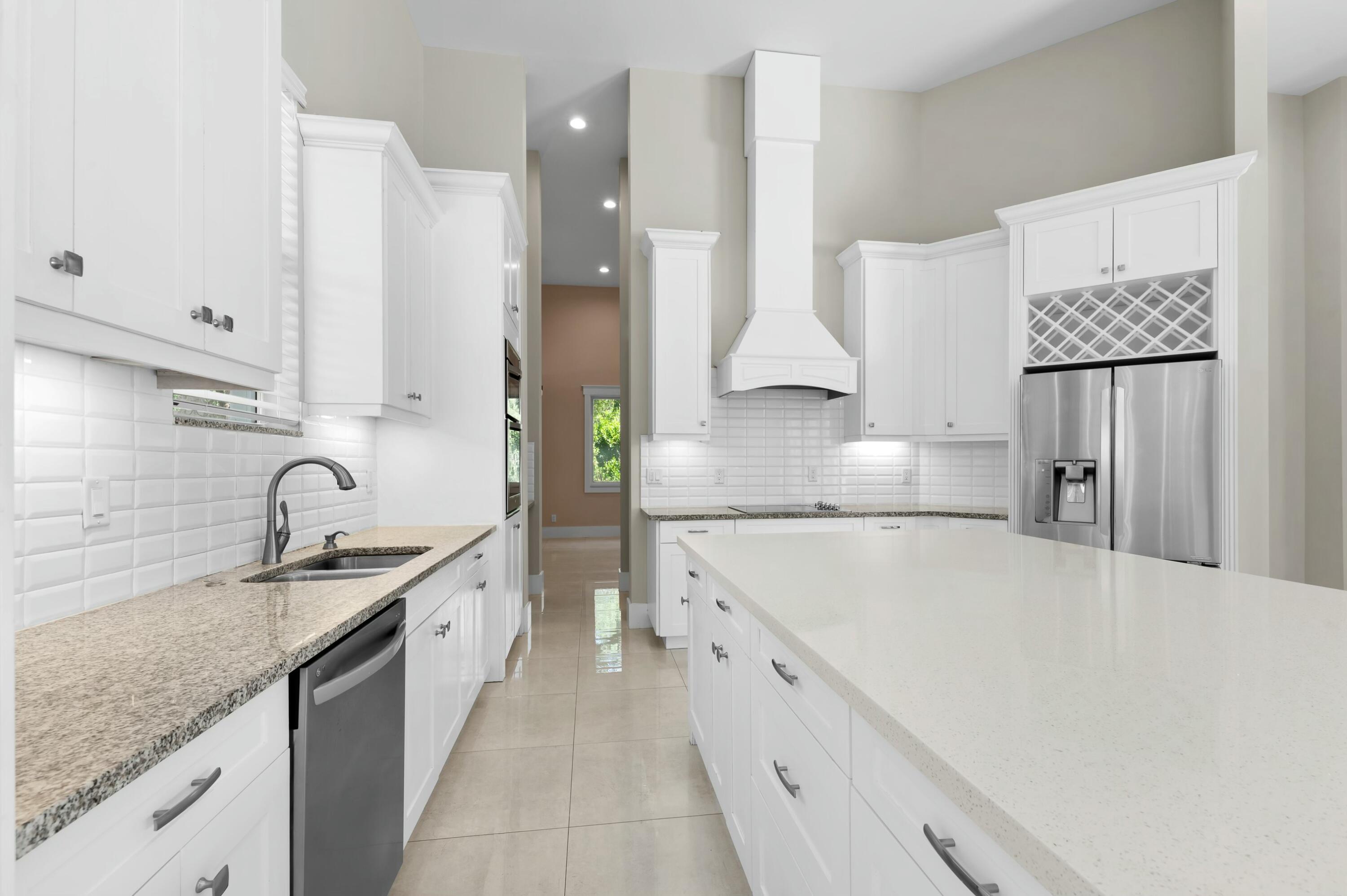 15503 Temple Boulevard Property Photo 16