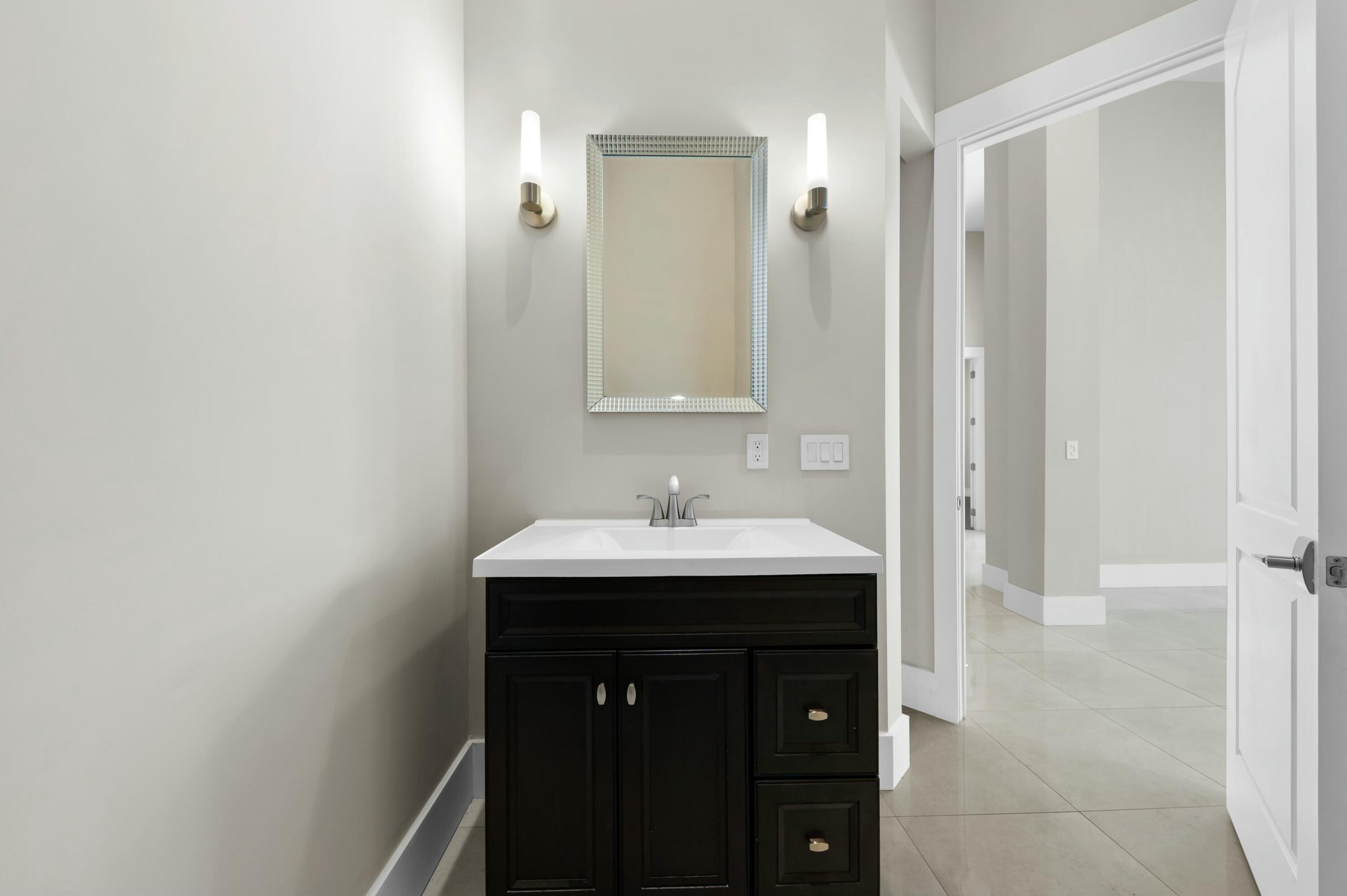 15503 Temple Boulevard Property Photo 23