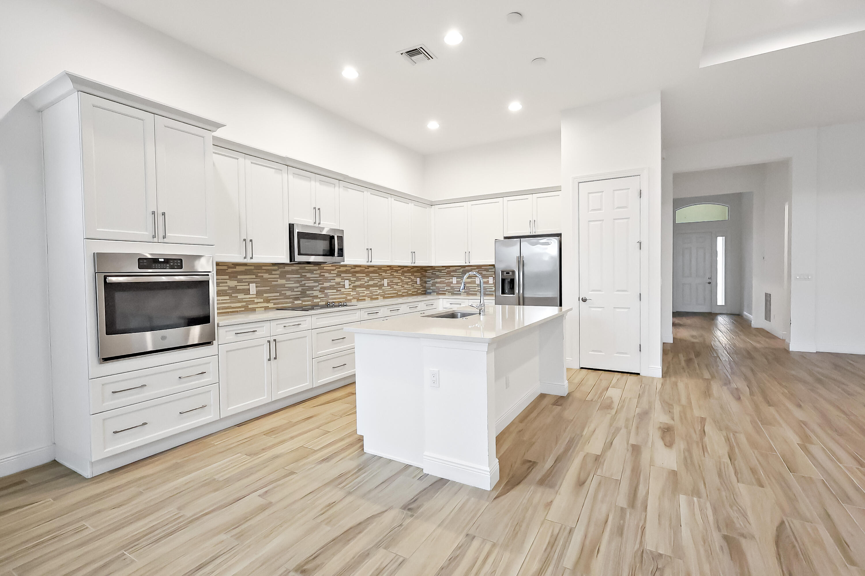 23026 Sw Accesi Way Property Photo 4