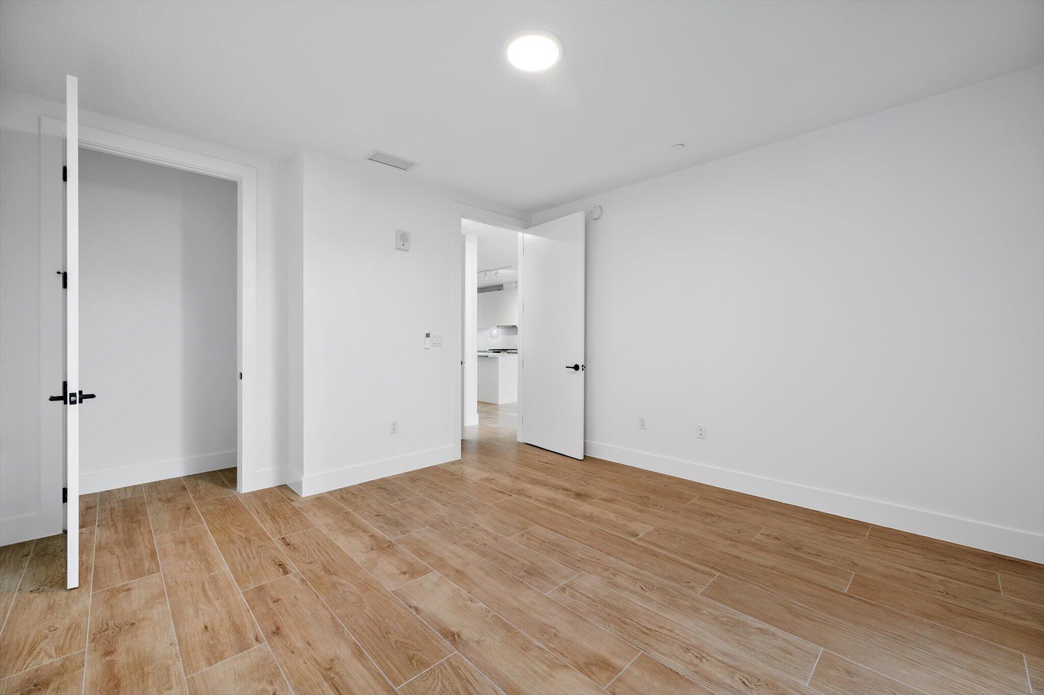 3034 Oak Avenue 503 Property Photo 25