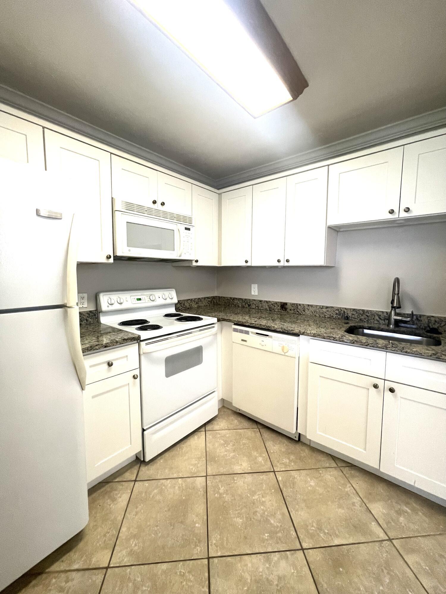 263 Brittany F Property Photo 1