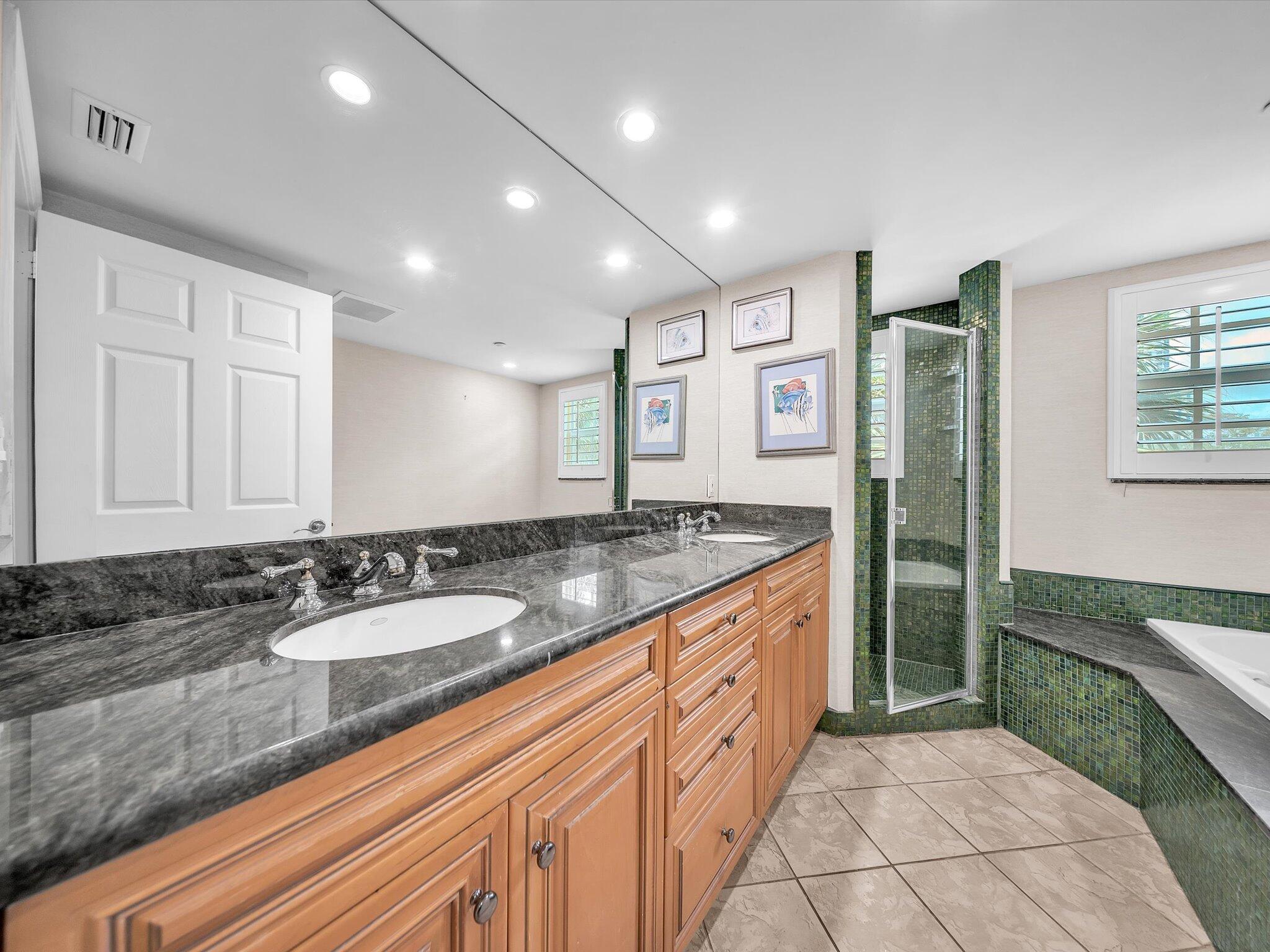 1111 E Las Olas Boulevard 308 Property Photo 18