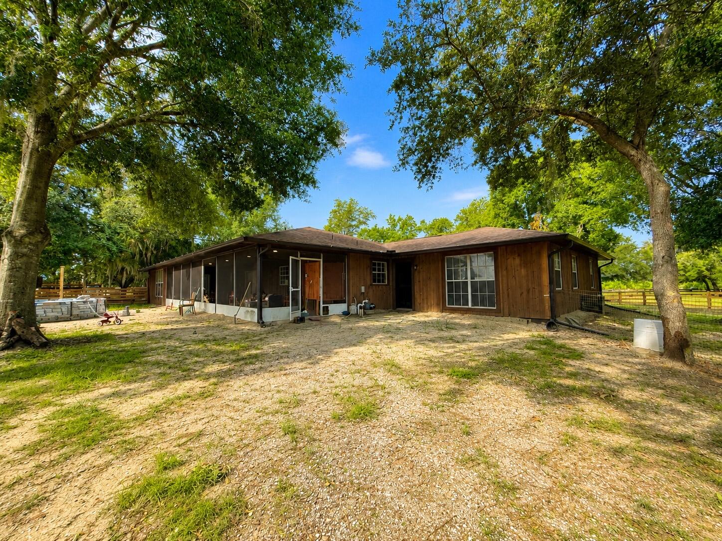140 Park Land Drive Property Photo 25
