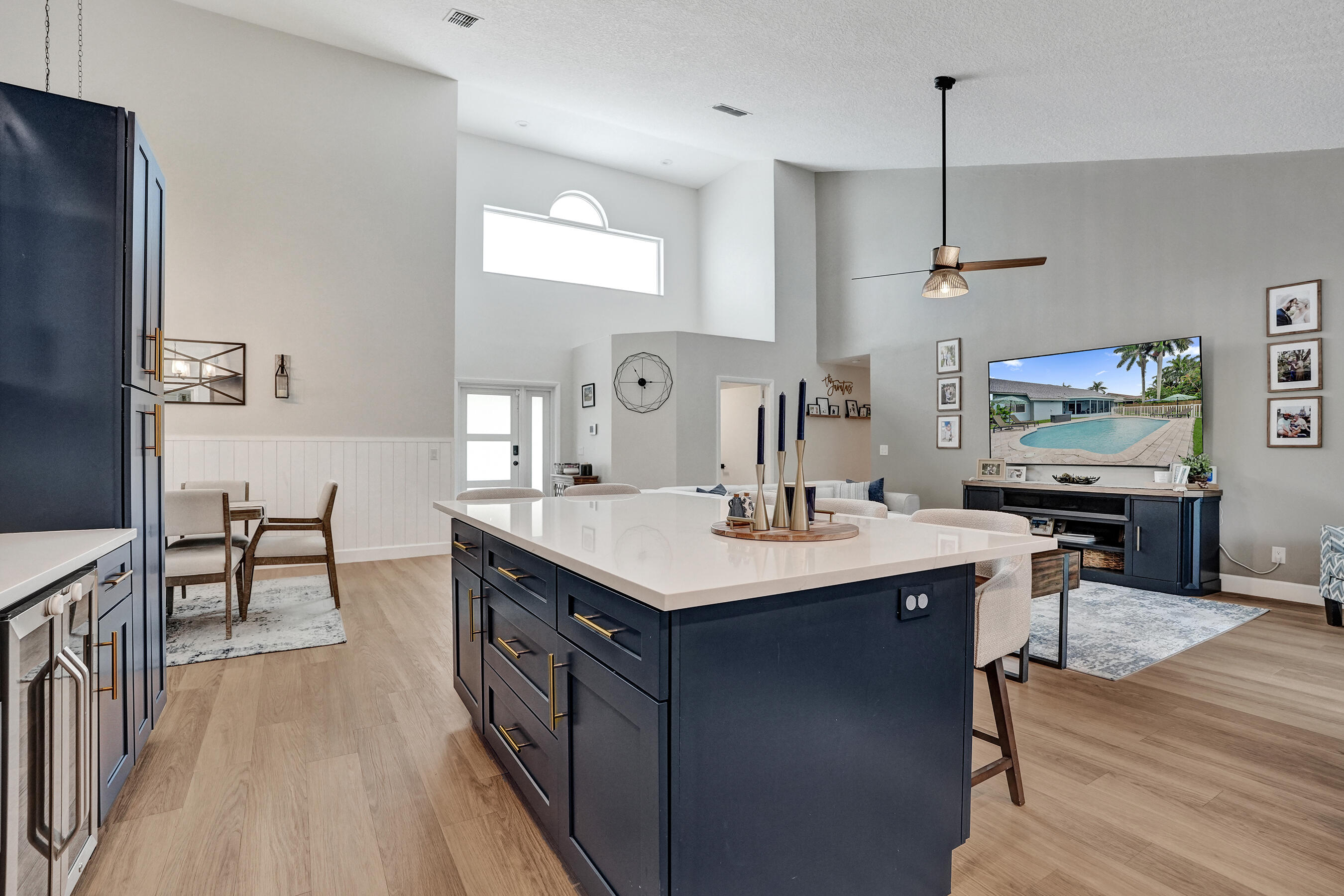 1711 W Oak Knoll Circle Property Photo 8