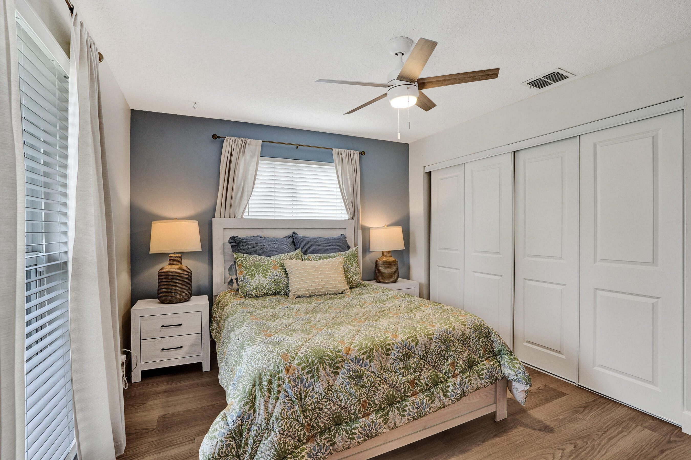 1711 W Oak Knoll Circle Property Photo 14