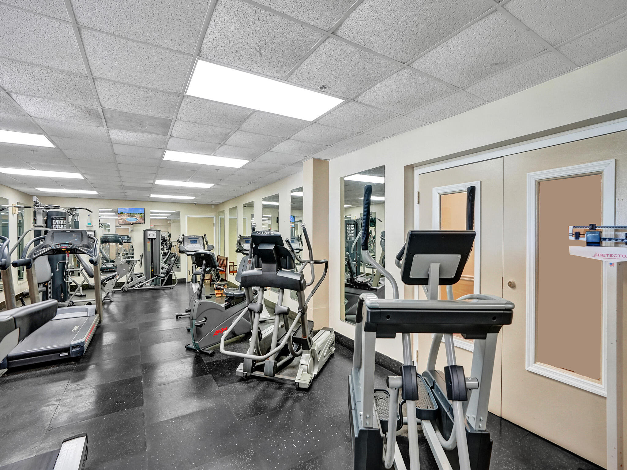 1711 W Oak Knoll Circle Property Photo 42