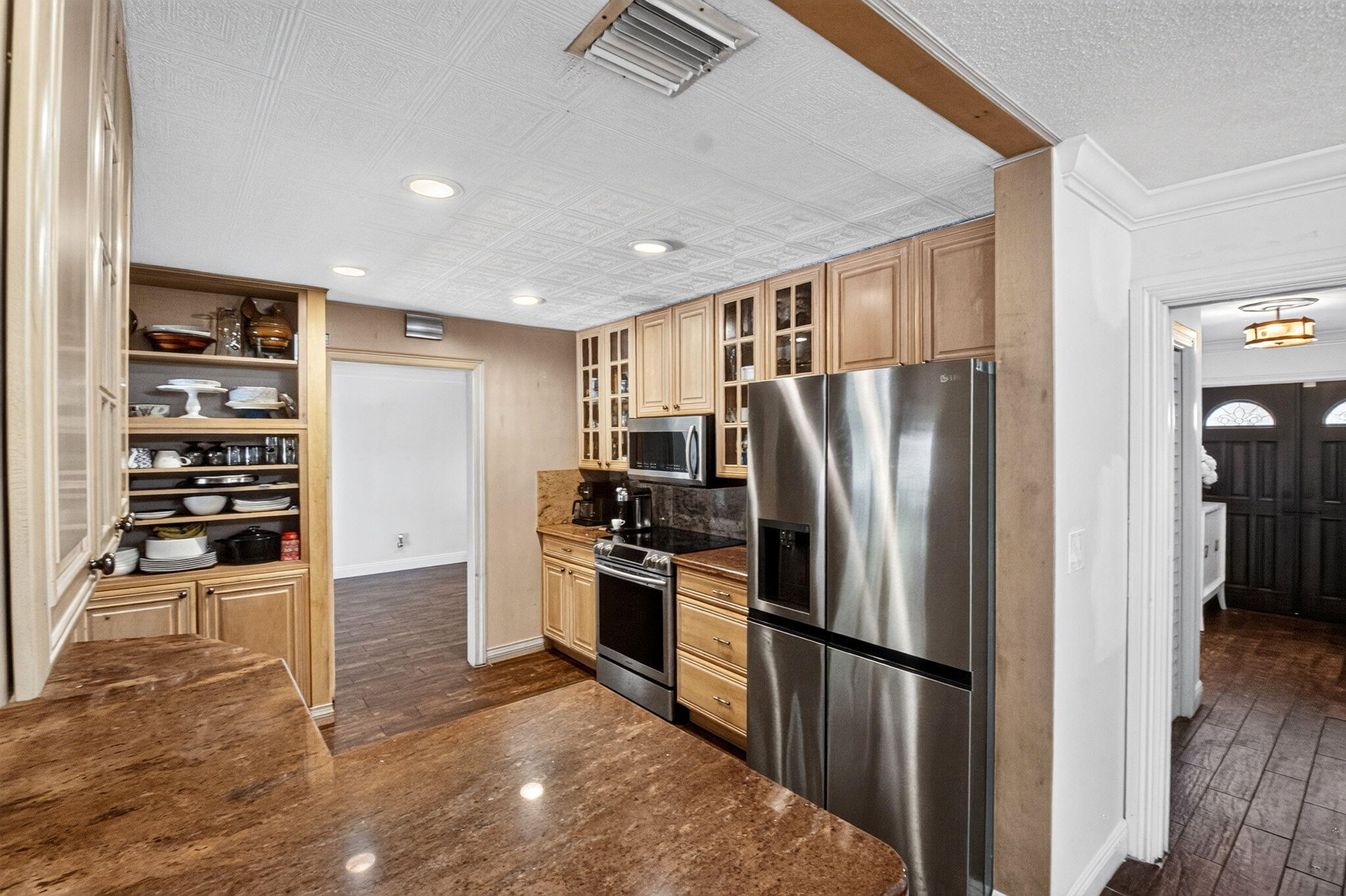 244 Walton-heath Drive Property Photo 12