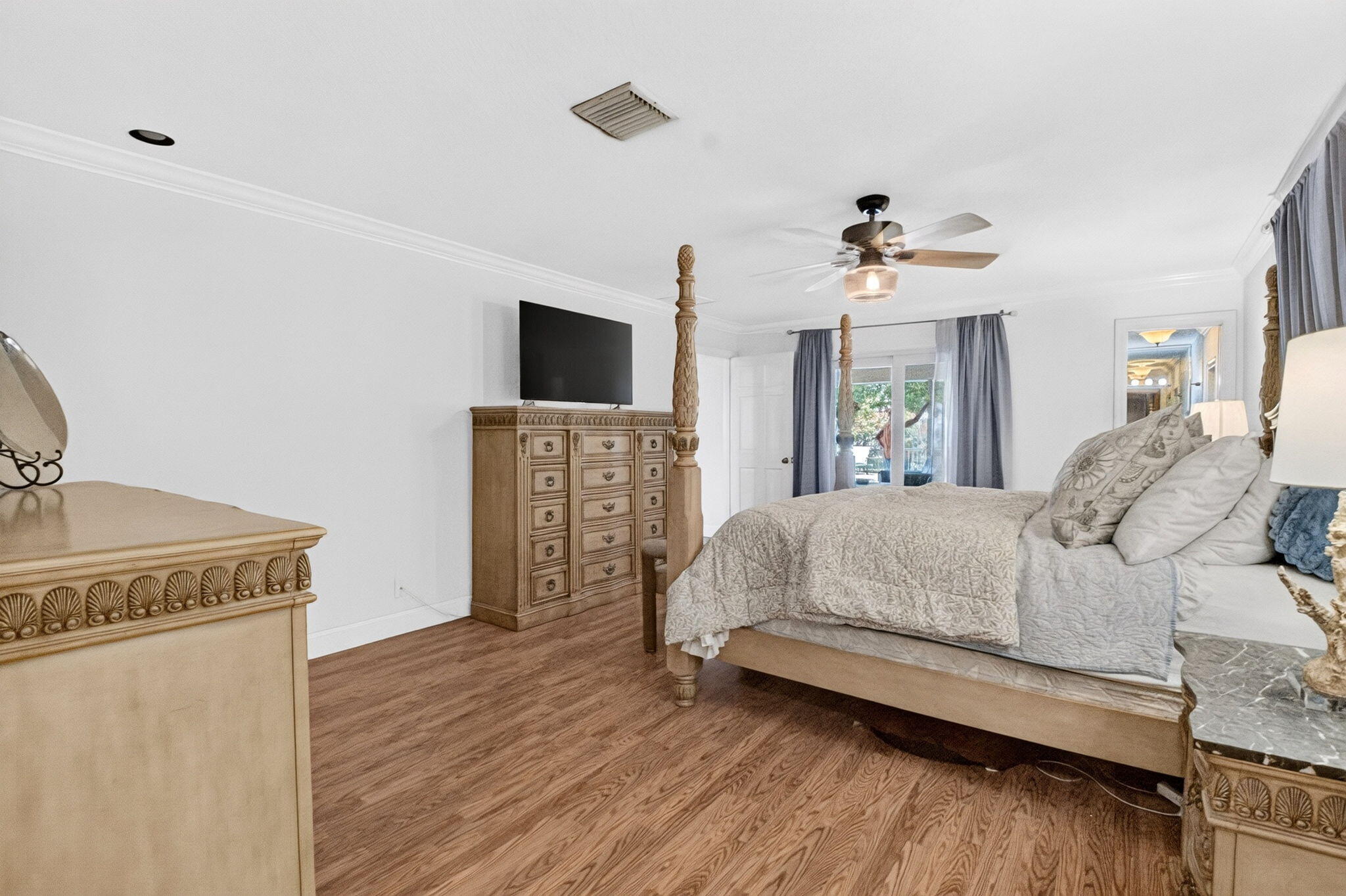 244 Walton-heath Drive Property Photo 34