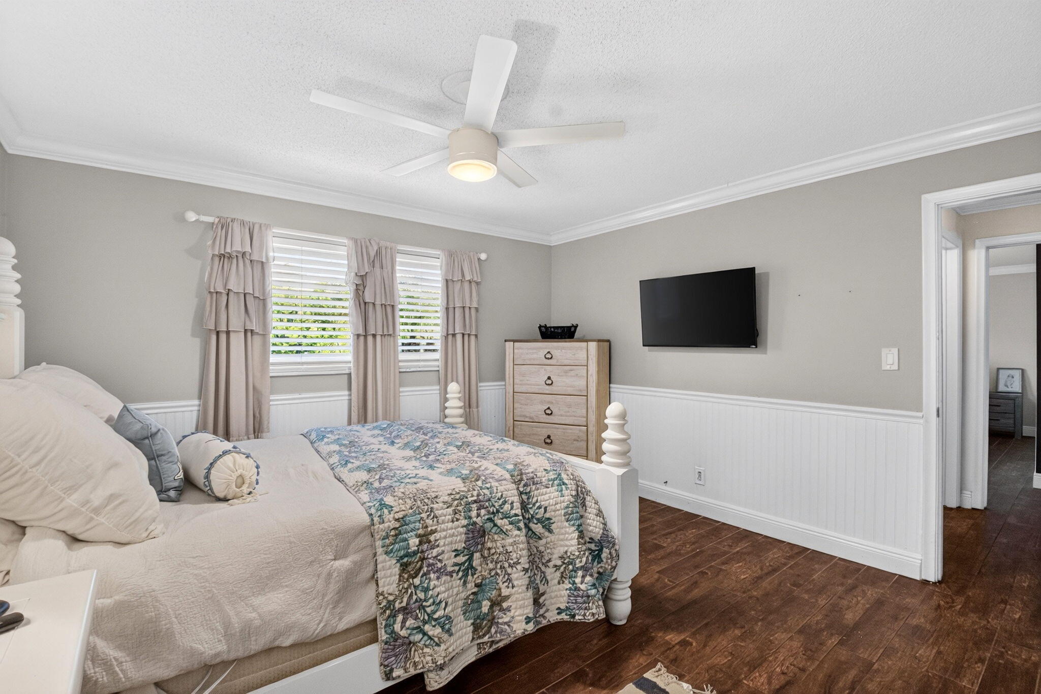 244 Walton-heath Drive Property Photo 45